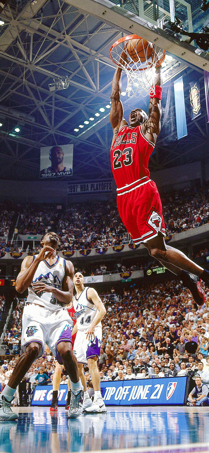 Jogadorde Basquete Americano Michael Jordan Nba Finals Sports Iphone. Papel de Parede