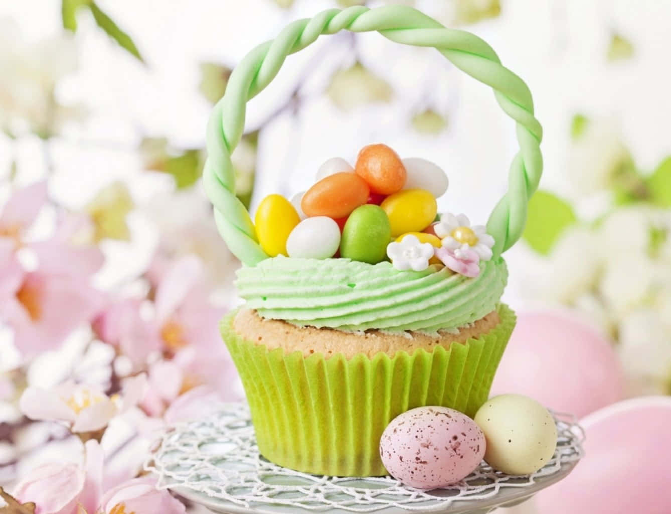 Deliciosopostre De Primavera En Un Plato Fondo de pantalla