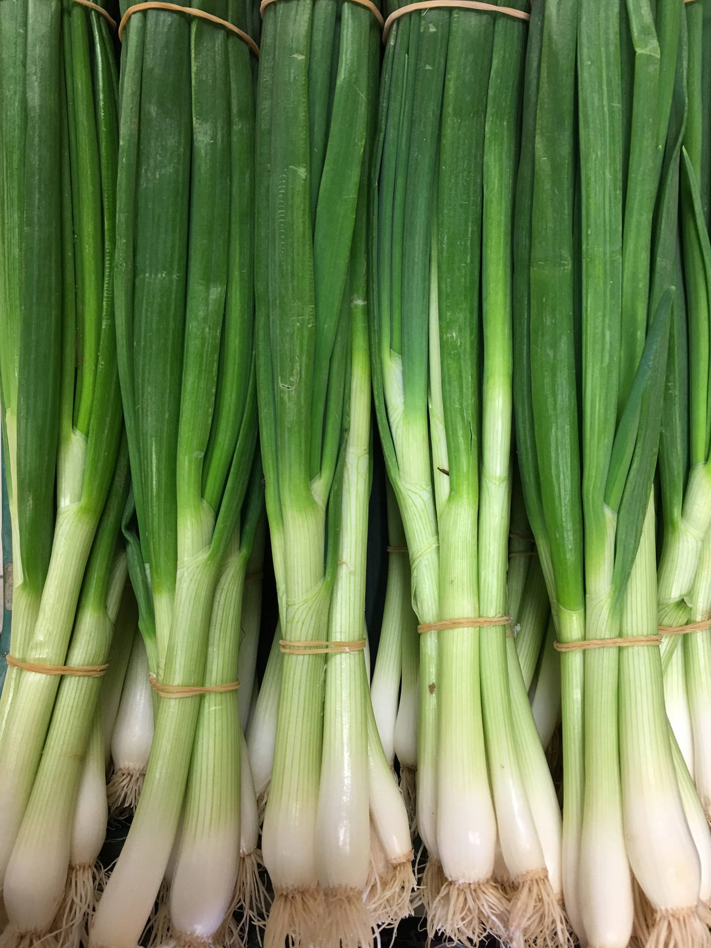 Spring Onion Fresh Vegetable Bundles Wallpaper