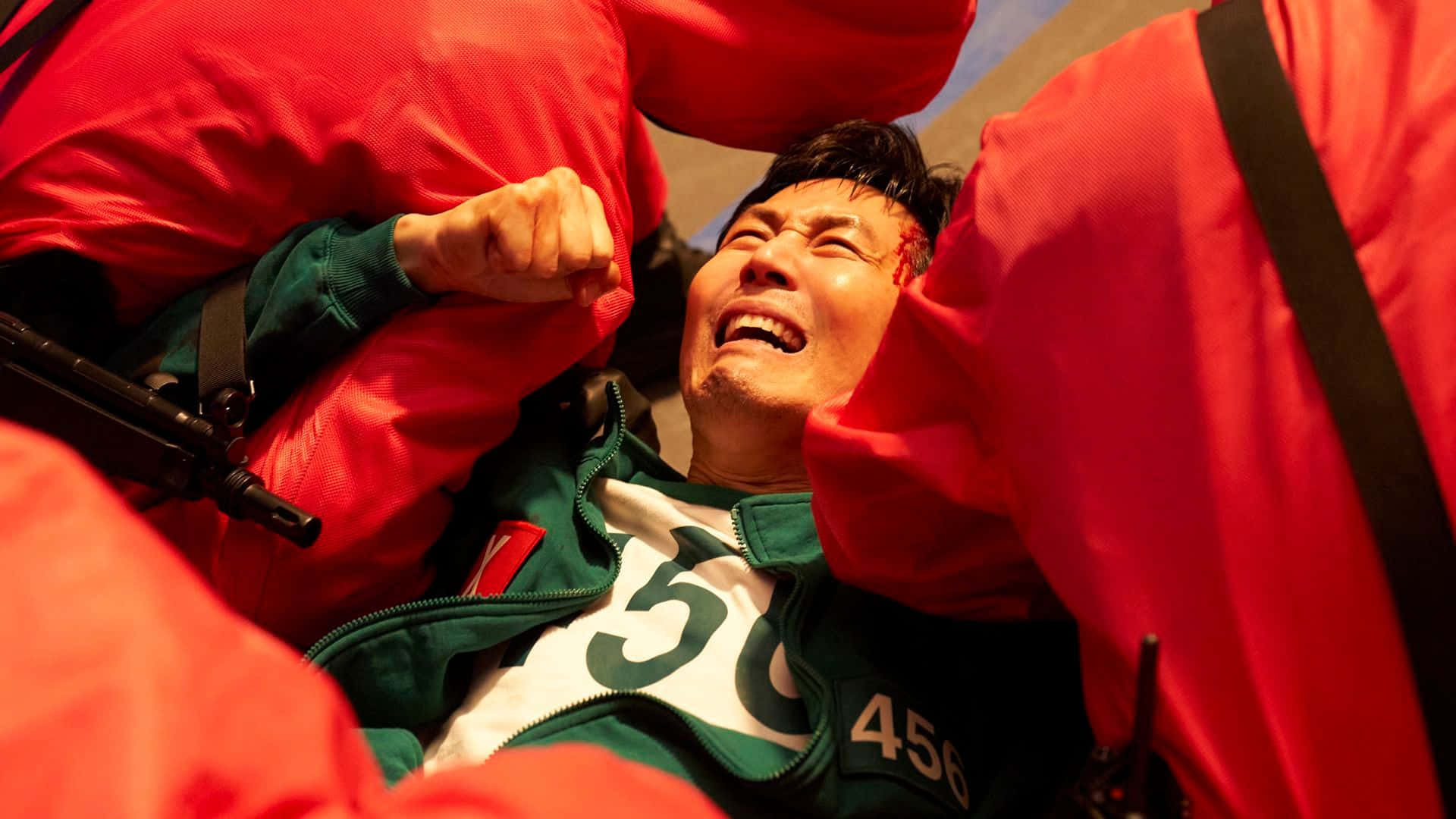 Squid Game Season 3 Intense Moments Wallpaper