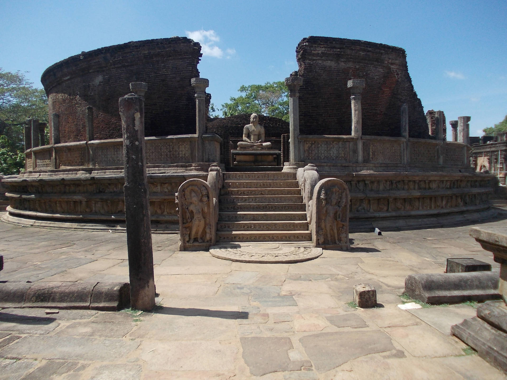 Sri Lanka Polonnaruwa Vatadage Picture