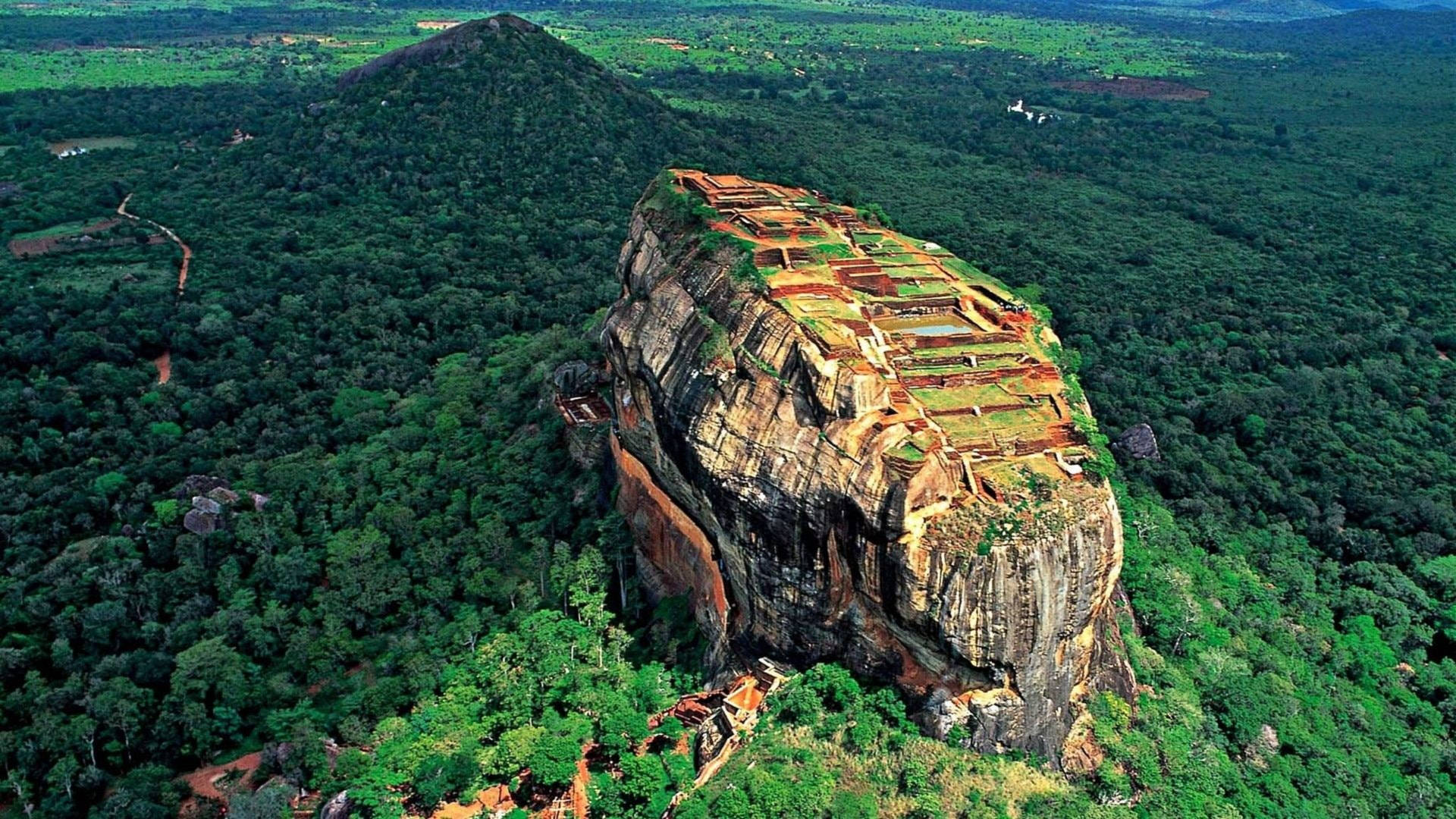 Sri Lanka Sigiriya Rock Aerial View Tapet Wallpaper