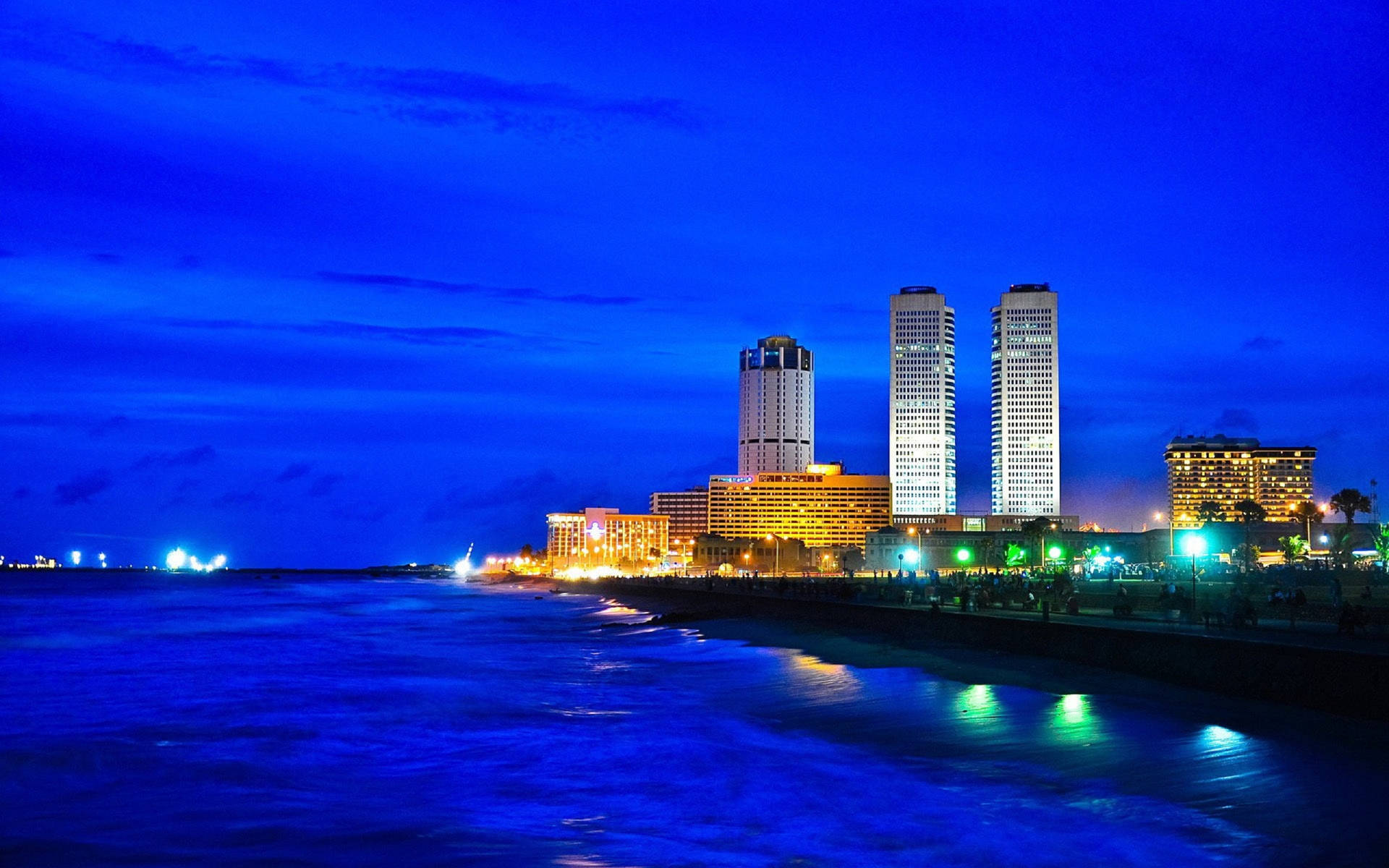 Sri Lanka Wtcc Night Skyline Background