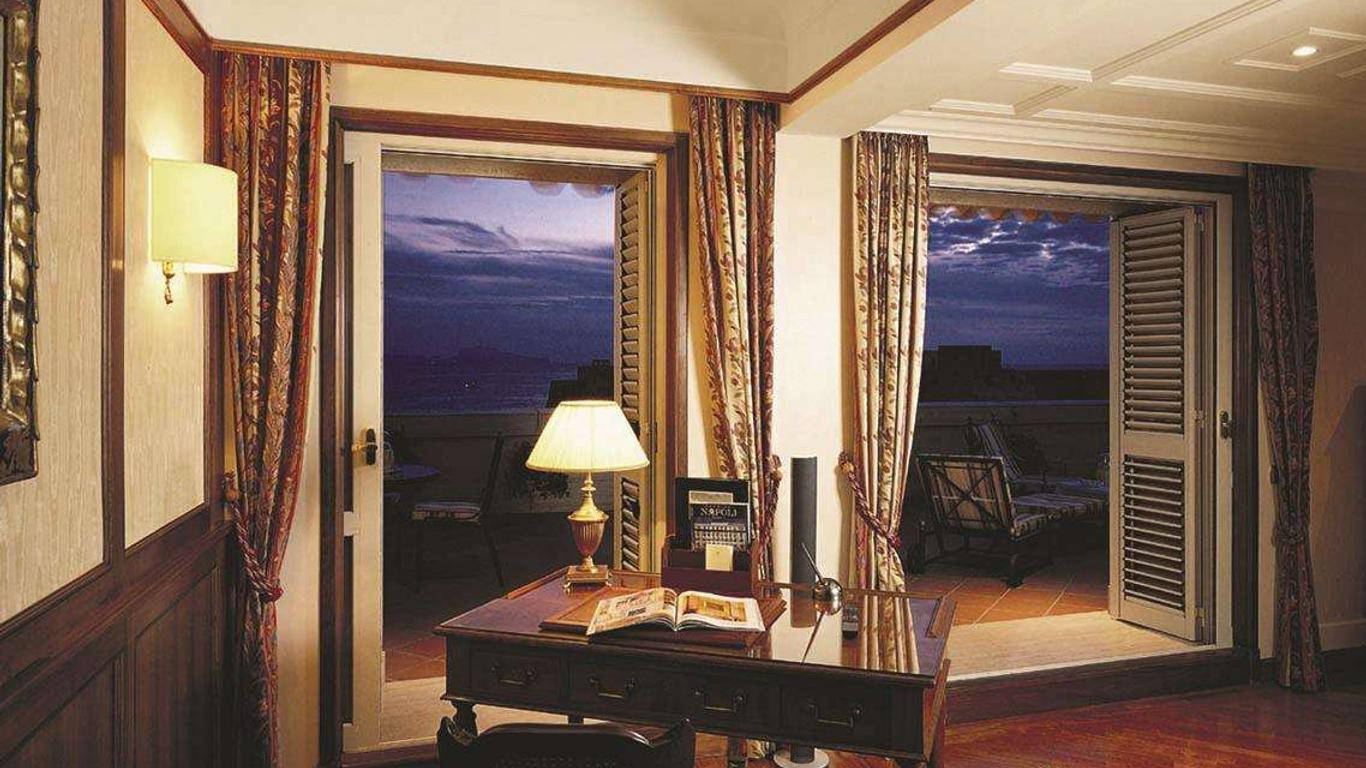 St. Lucia Grand Hotel Room Wallpaper