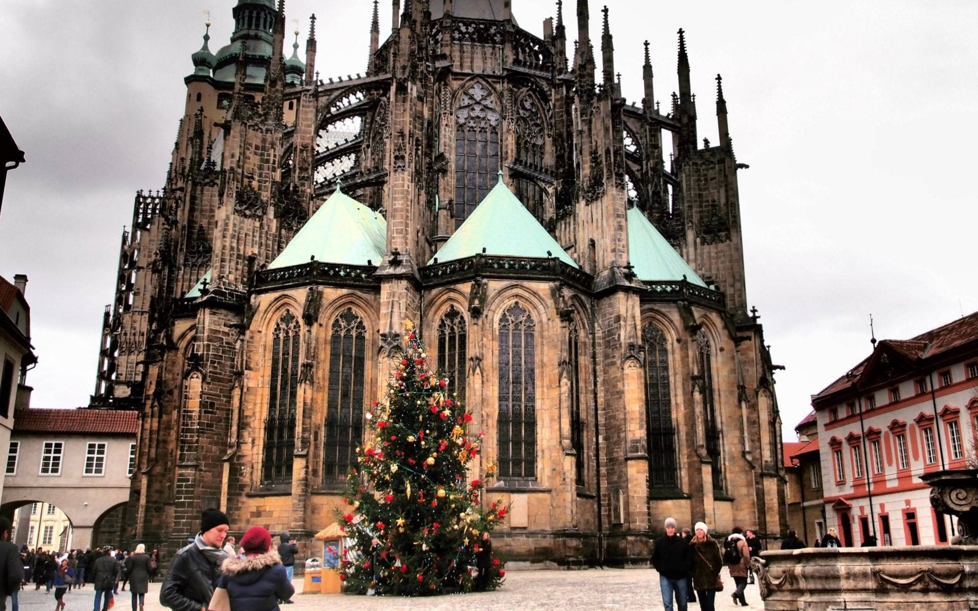 St. Vitus Cathedral Church Wallpaper