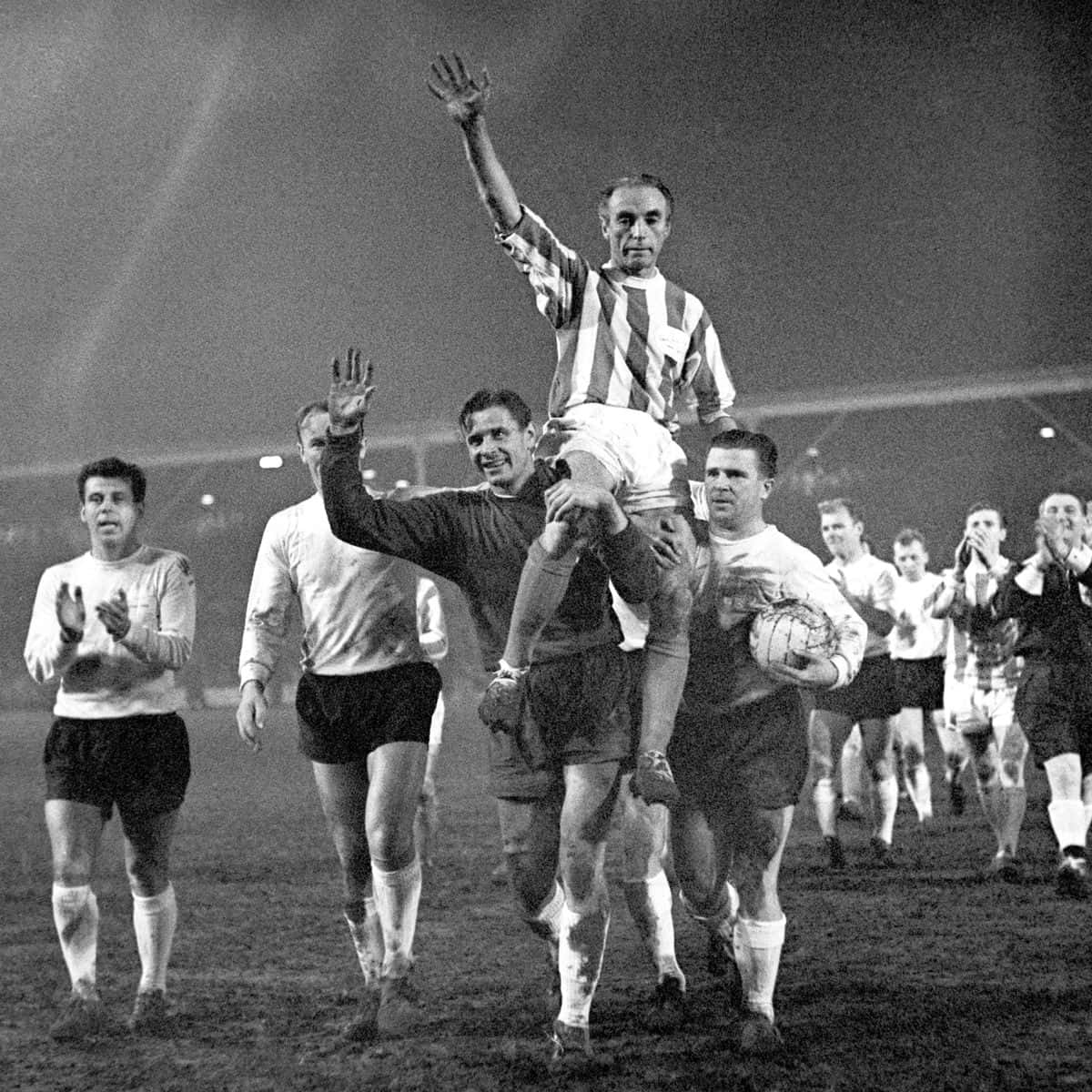Stanley Matthews Being Carried Off The Pitch Wallpaper