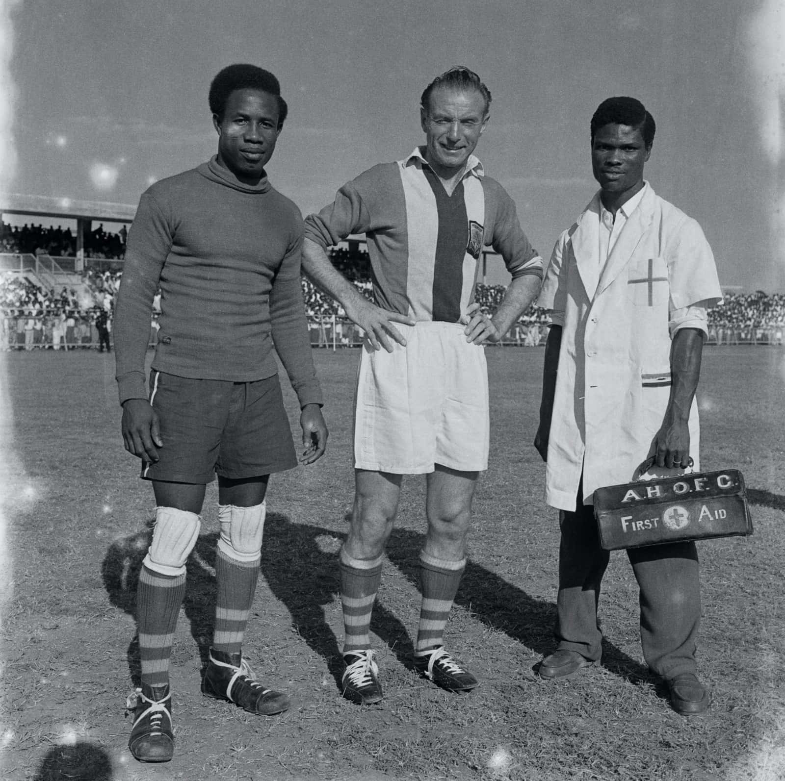 Stanleymatthews Al Club Sportivo Accra Hearts Of Oak, 1957. Sfondo
