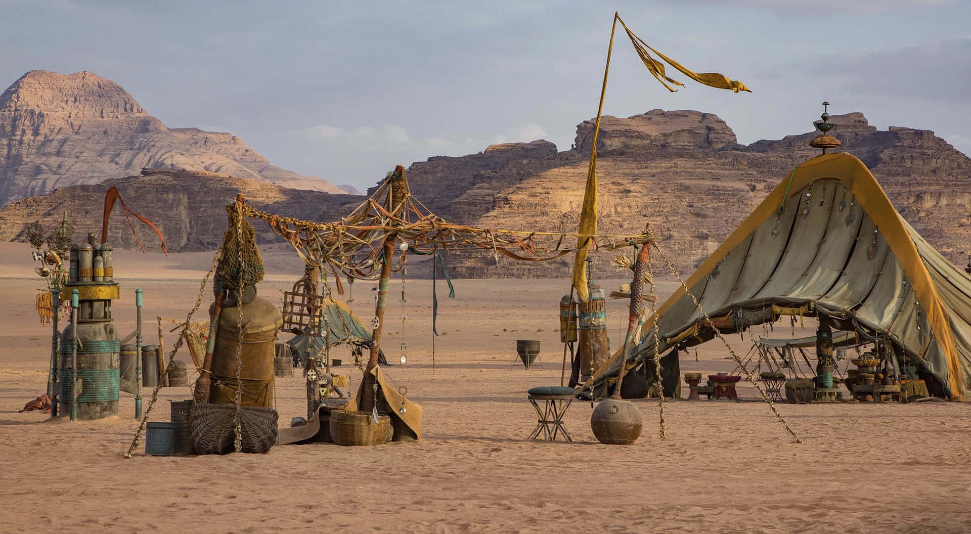 Fondode Zoom De Star Wars En El Desierto De Pasaana.