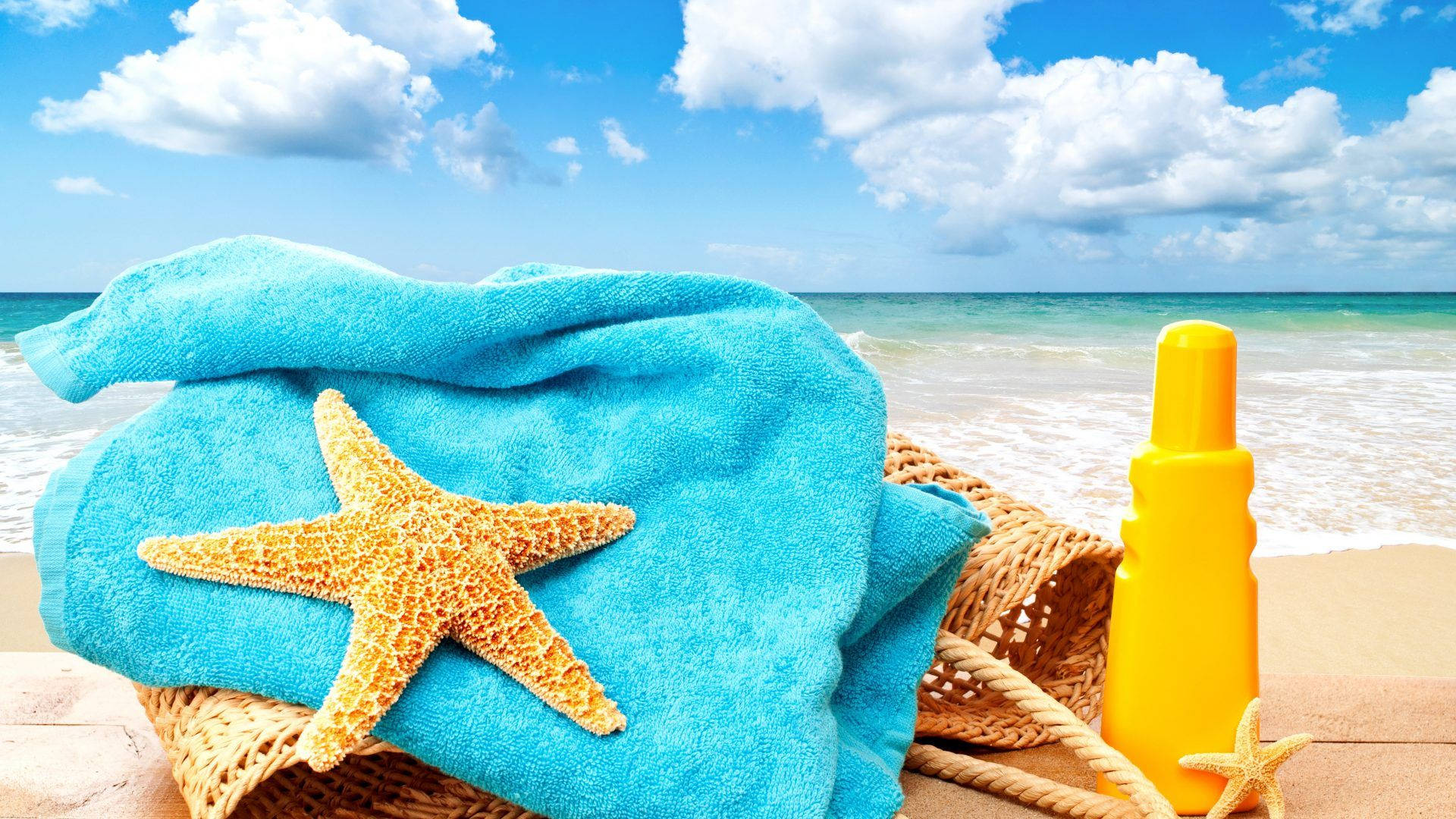 Starfish On Beach Vacation Wallpaper