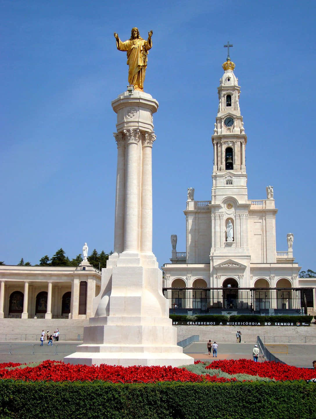 Statue Of Jesus Fatima Sanctuary Picture