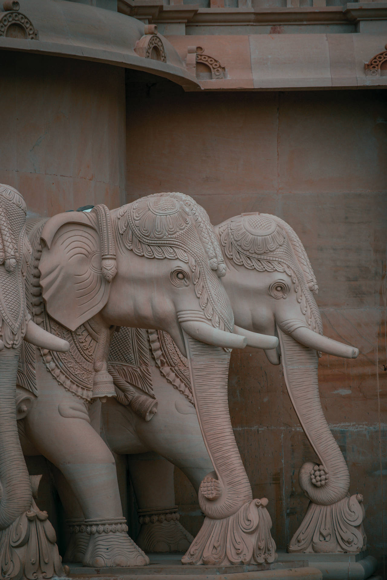 Statues Of Elephants Iphone Wallpaper