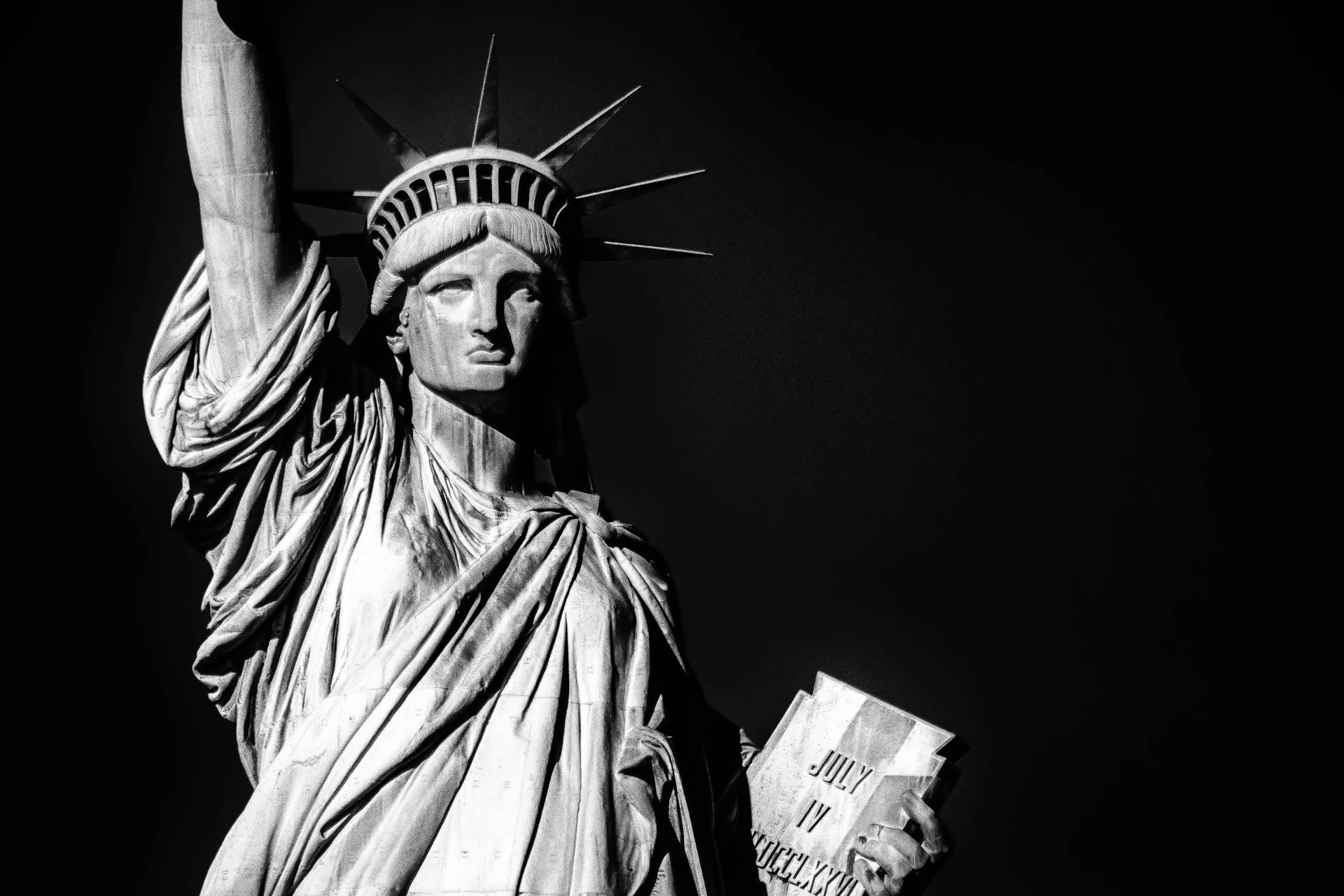 Status Of Liberty Close-up Shot New York 4k Wallpaper