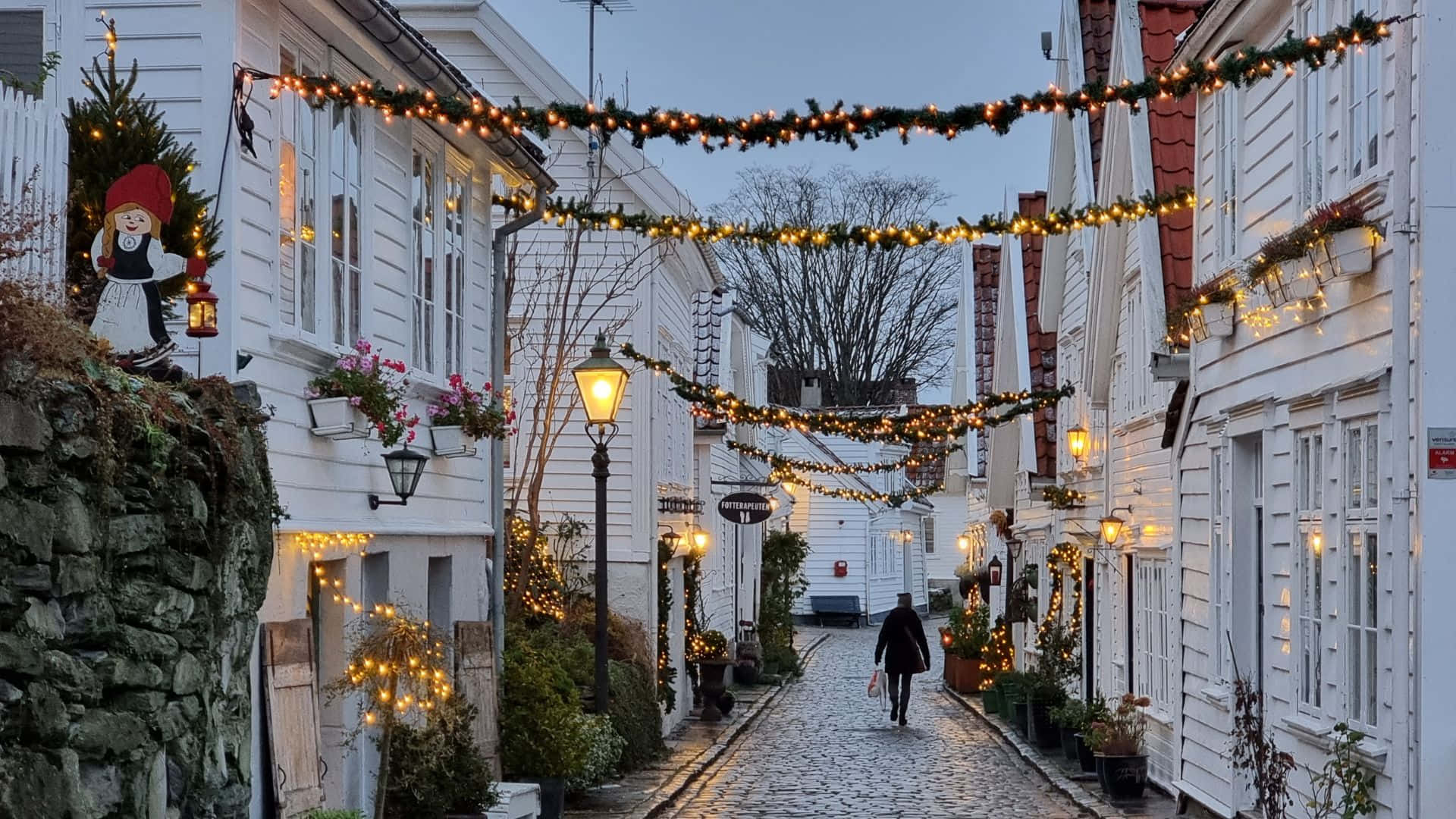 Stavanger Old Town Christmas Decorations Wallpaper