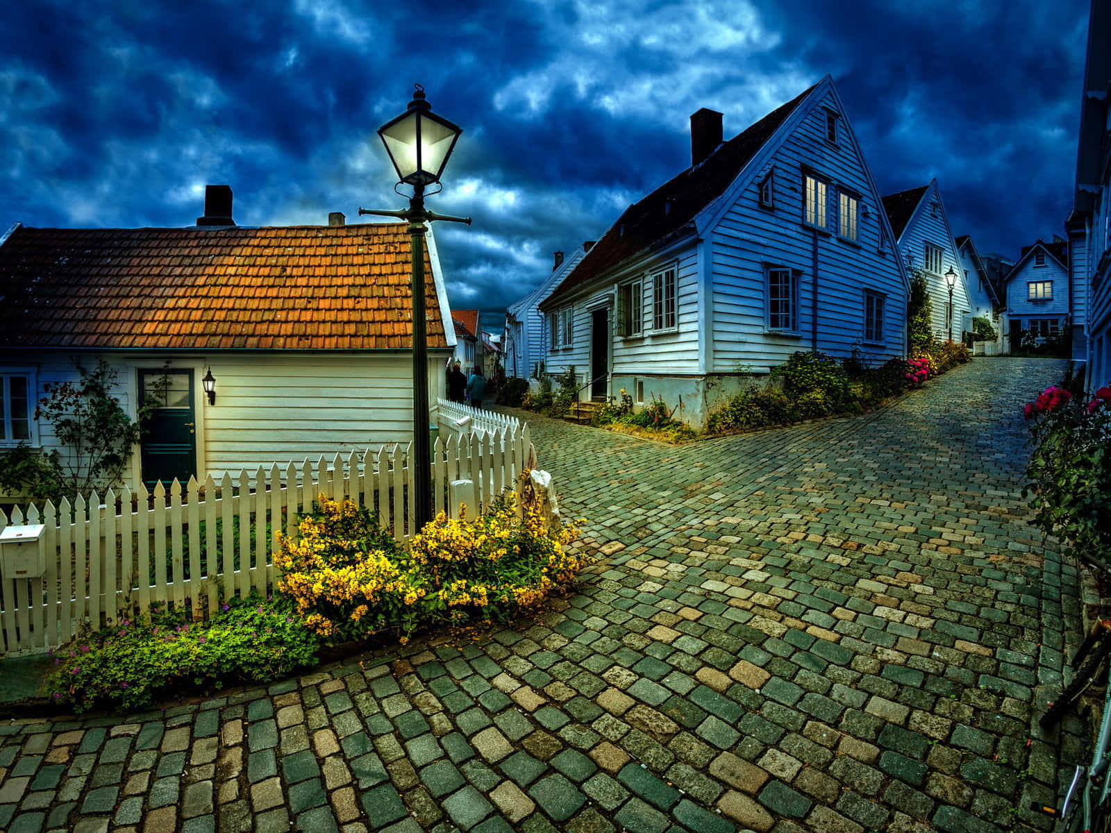 Stavanger Old Town Cobblestone Streetat Dusk Wallpaper