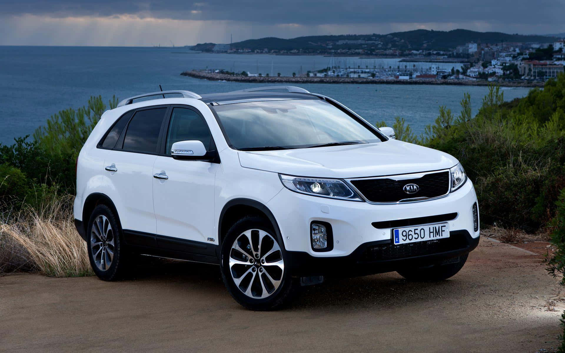 Stellar Performance - Kia Sorento In Nature Wallpaper