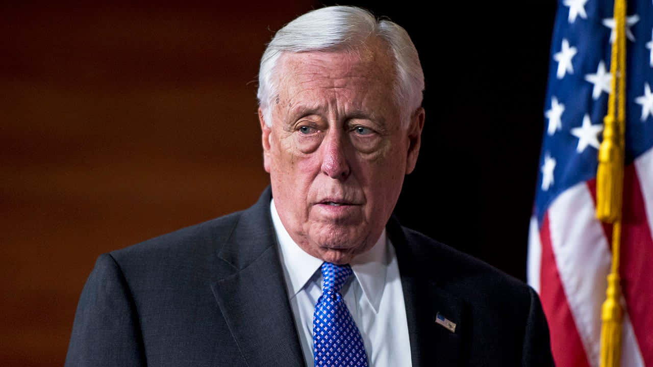 Steny Hoyer Looking Down Wallpaper