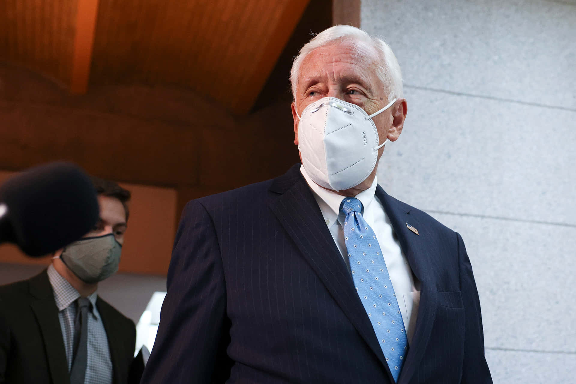 Steny Hoyer With Mask Wallpaper