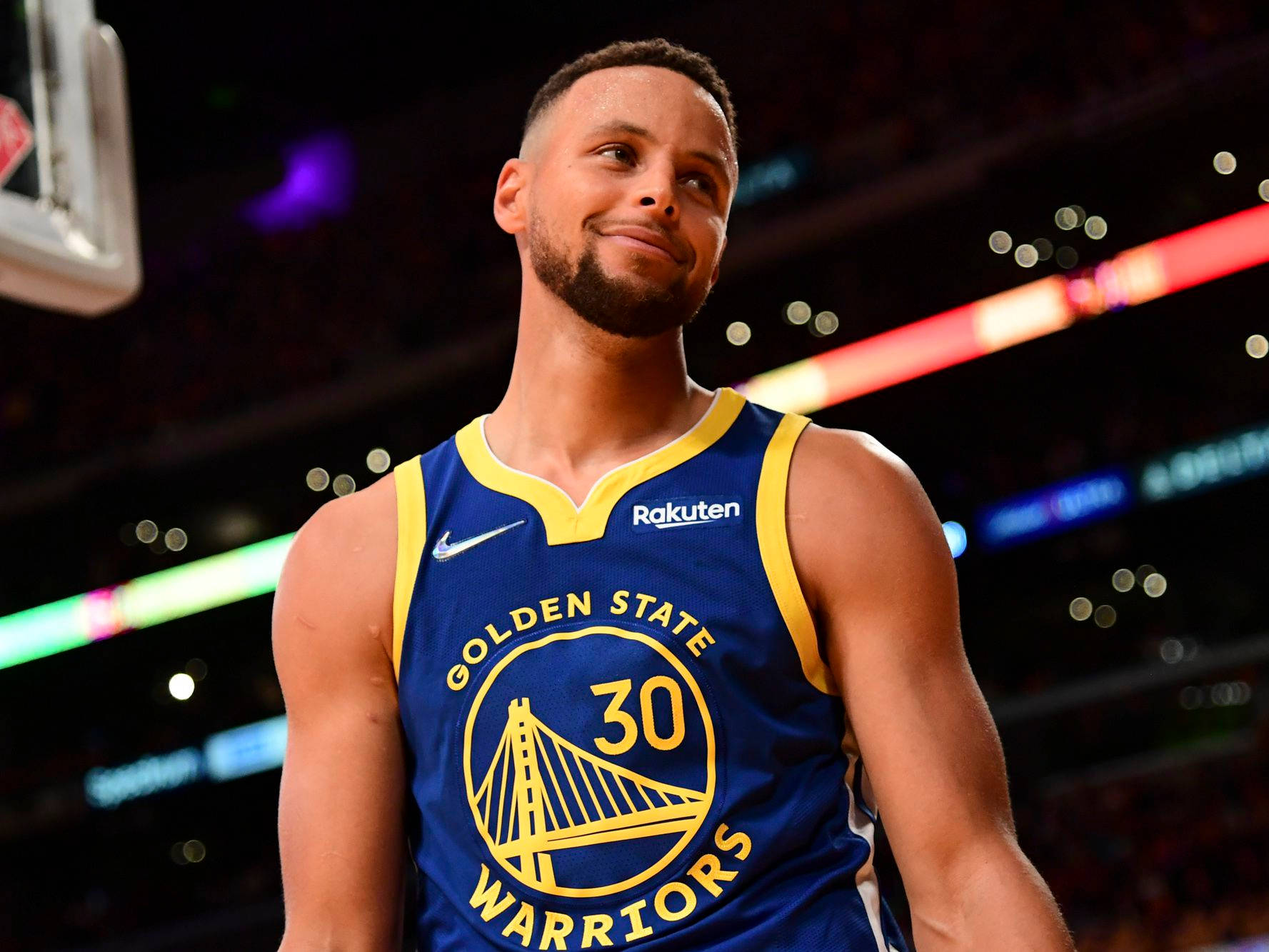 Download Stephen Curry Smiling NBA Desktop Wallpaper