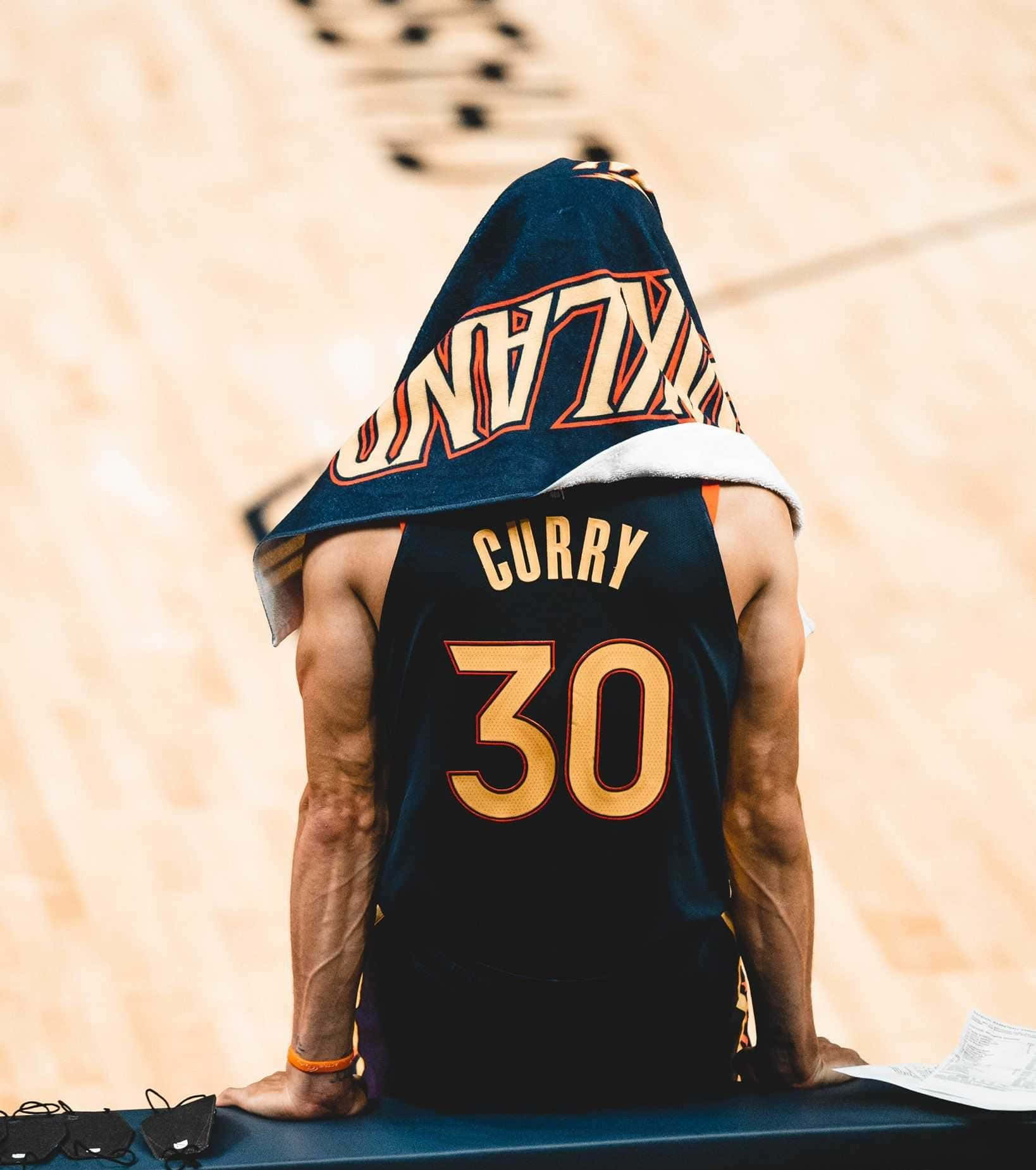 Download 3-time NBA Champion Stephen Curry Wallpaper