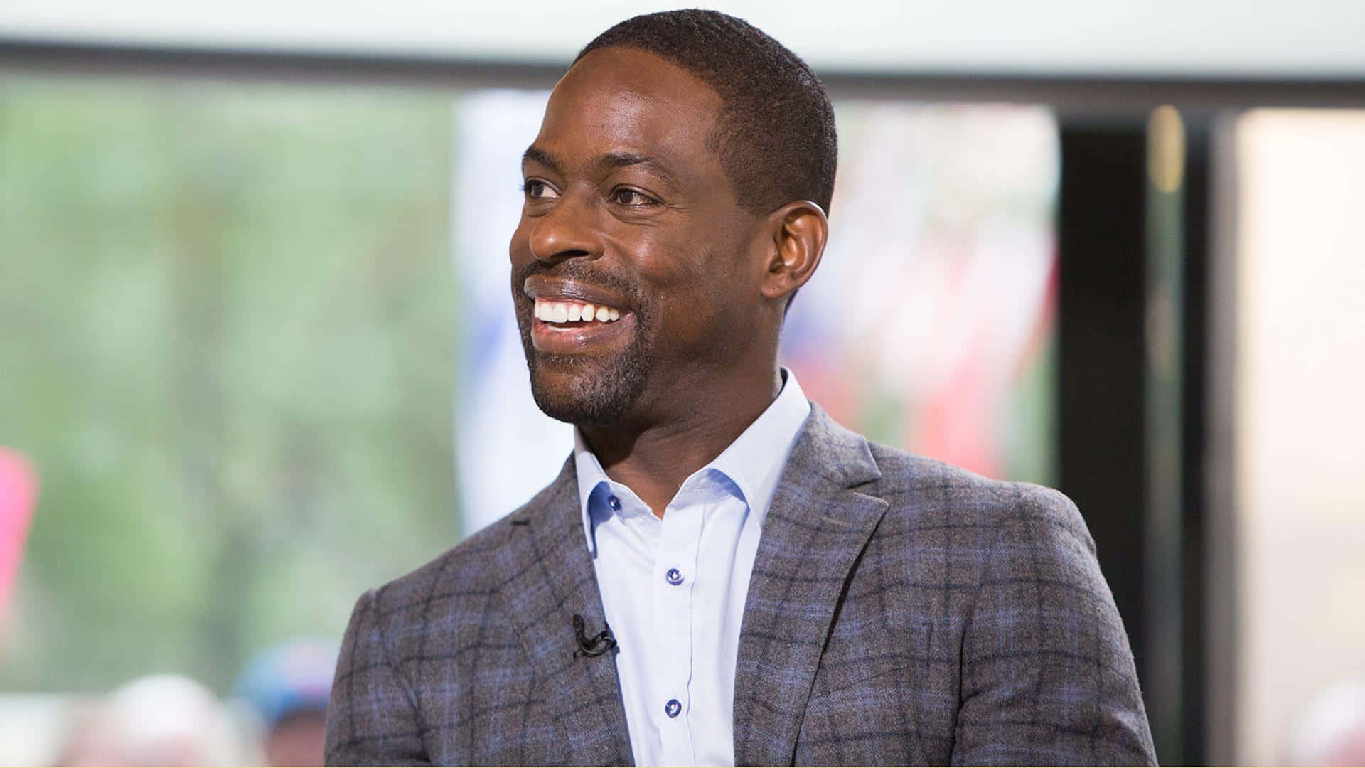 Sterling K Brown - award winning actor! Wallpaper