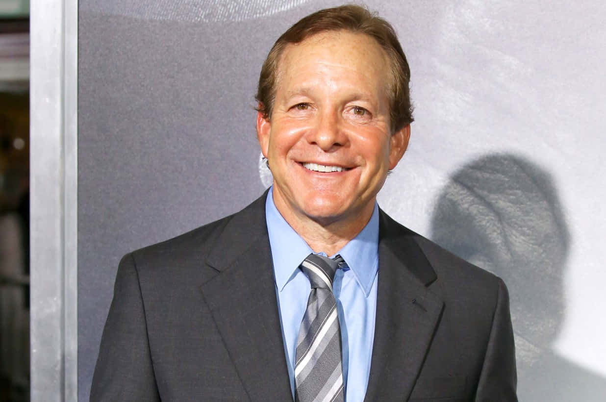 Actor Steve Guttenberg at the Los Angeles Premiere of “The Shape of Water” Wallpaper