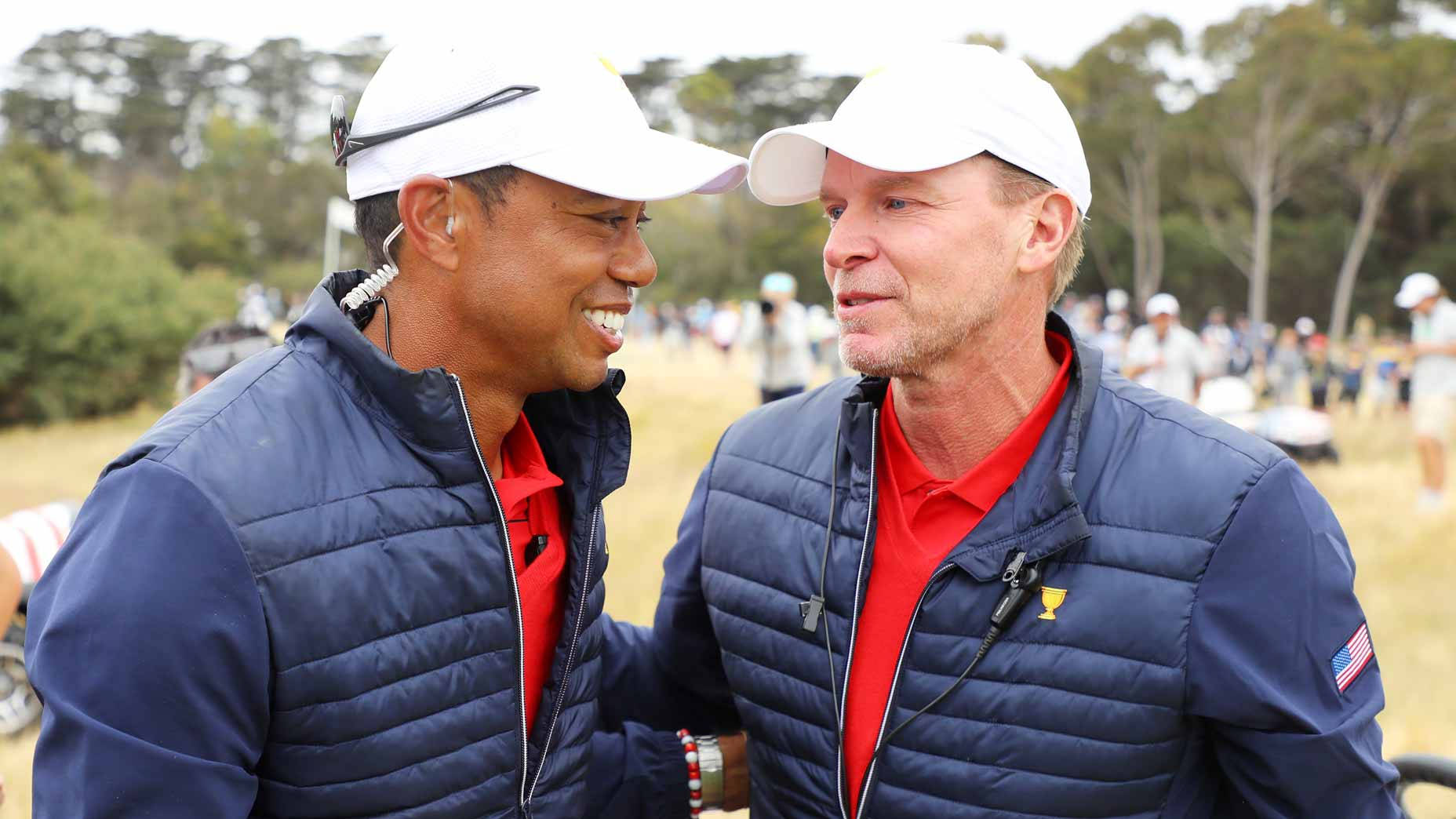 Steve Stricker Chatting With Tiger Woods Wallpaper