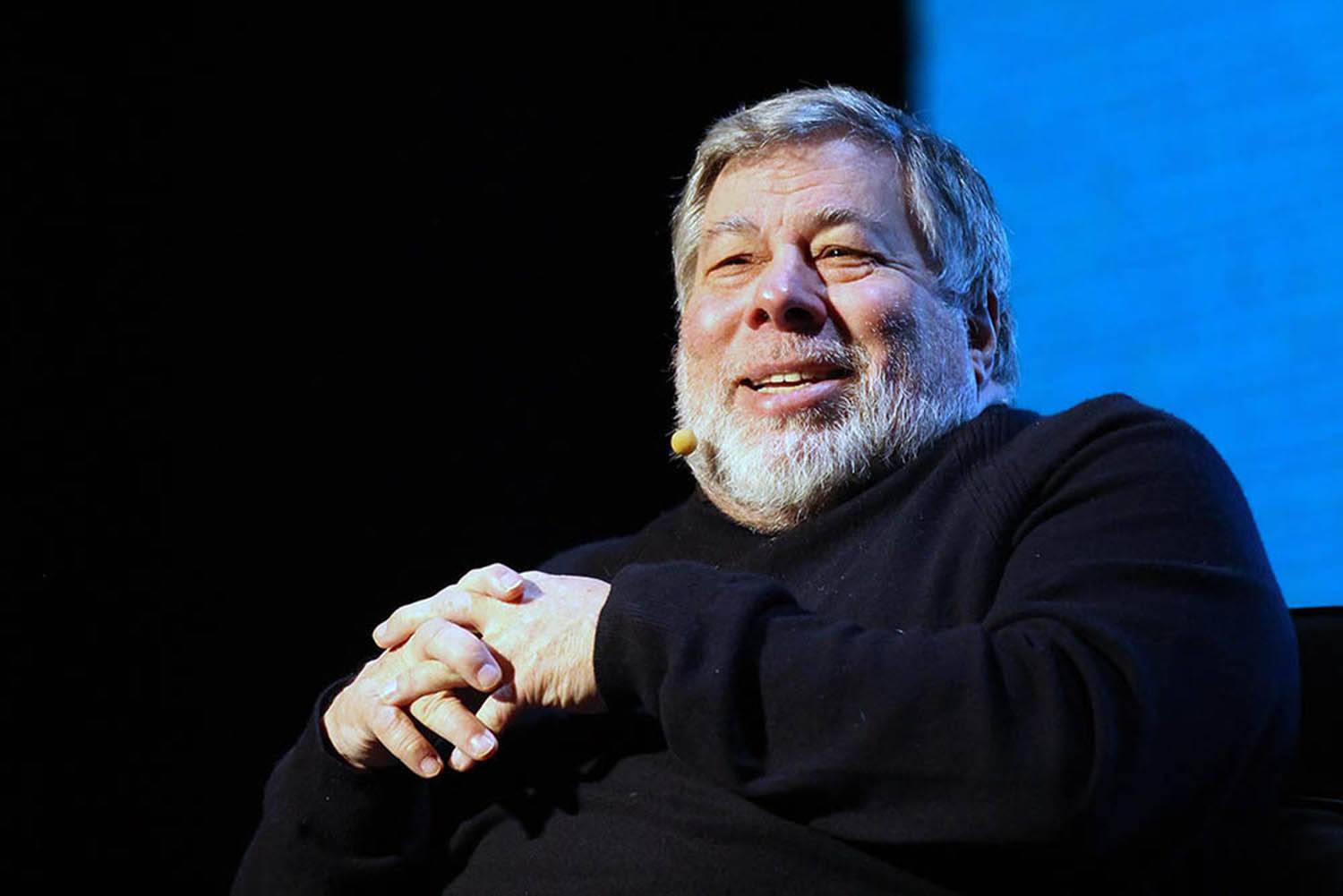 Steve Wozniak Hand Gesture Wallpaper