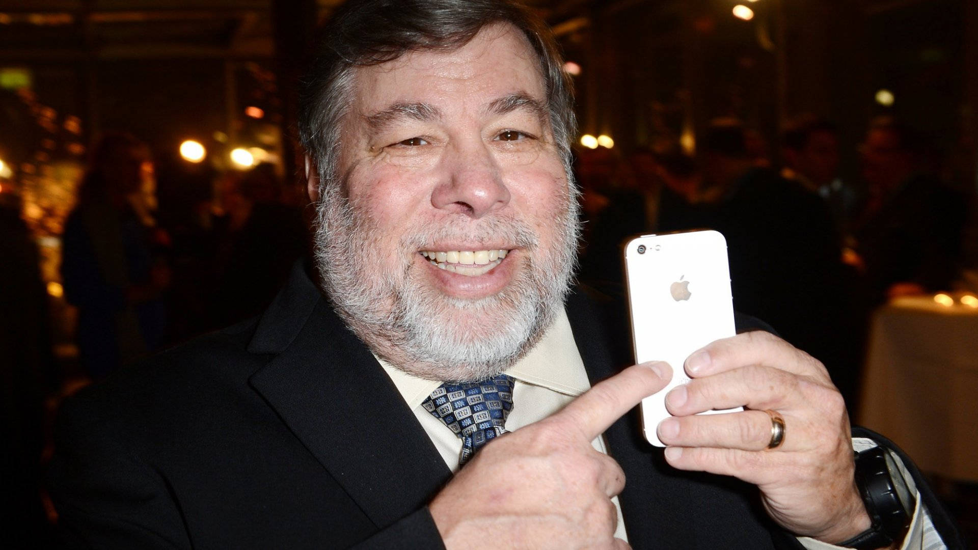 Steve Wozniak Holding An Iphone Wallpaper