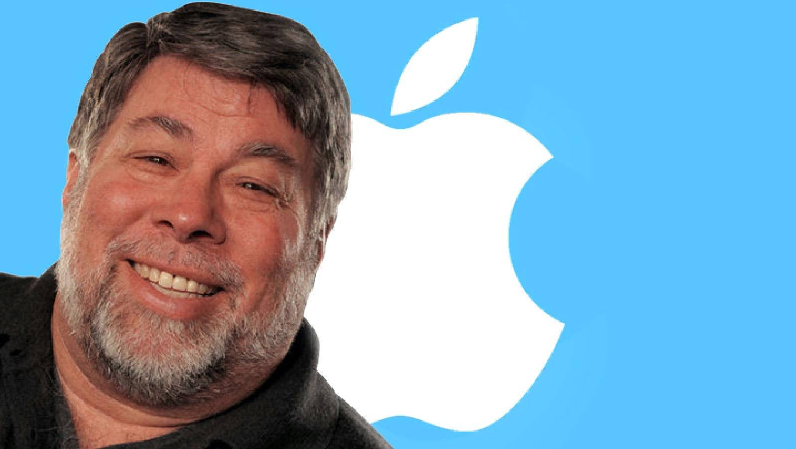 Steve Wozniak On Apple Logo Picture