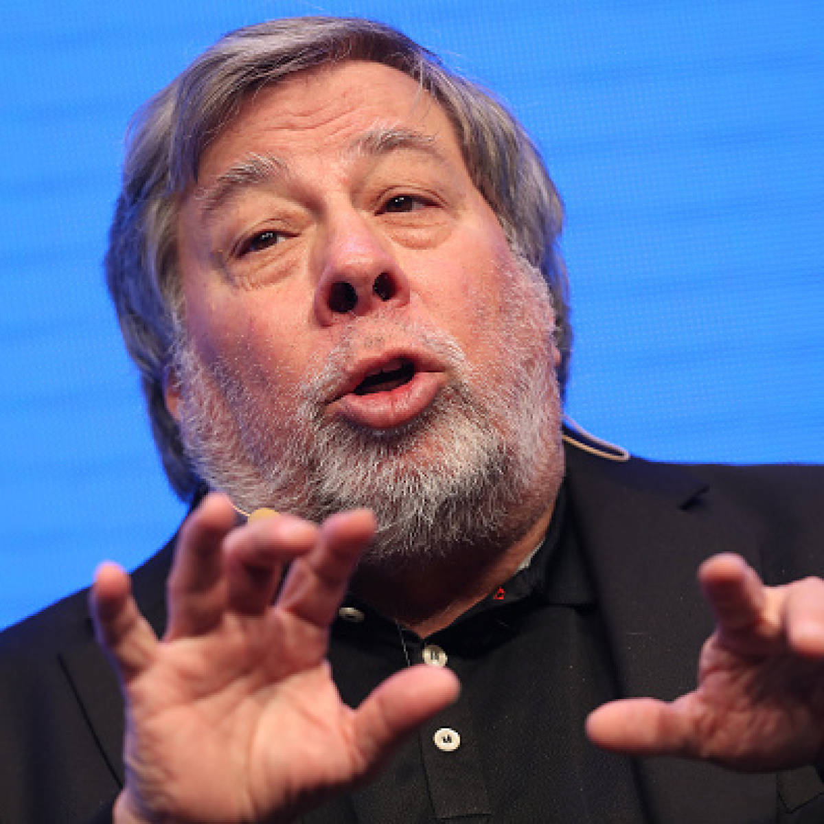 Steve Wozniak taler med håndbevægelse Wallpaper