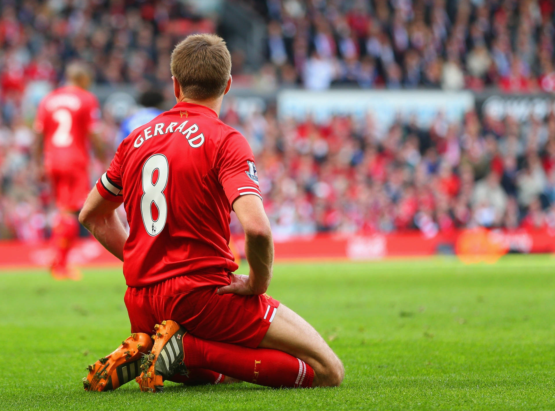 Steven Gerrard Number 8 Liverpool Player Background