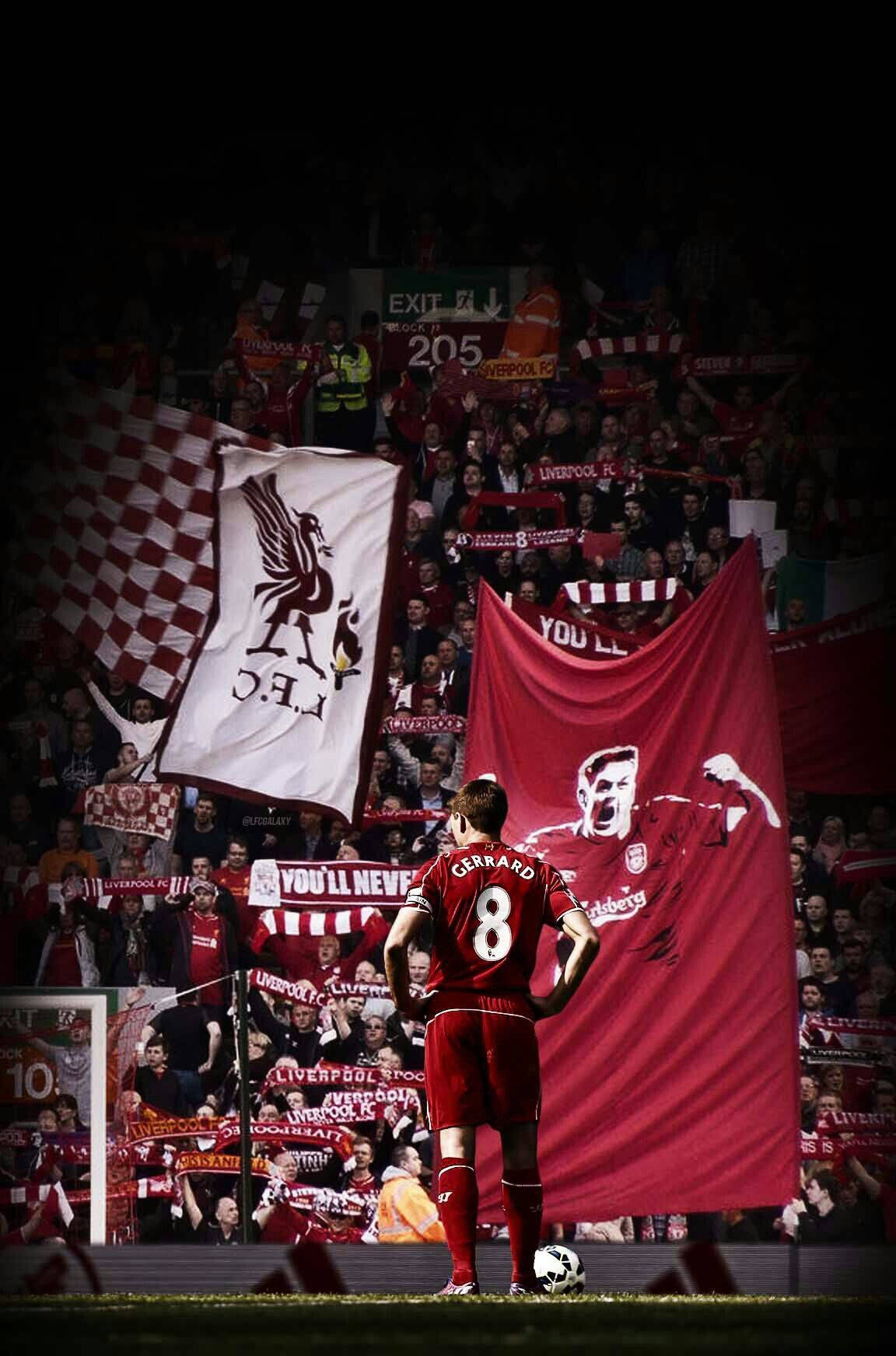 Steven Gerrard With Lfc Fans Background