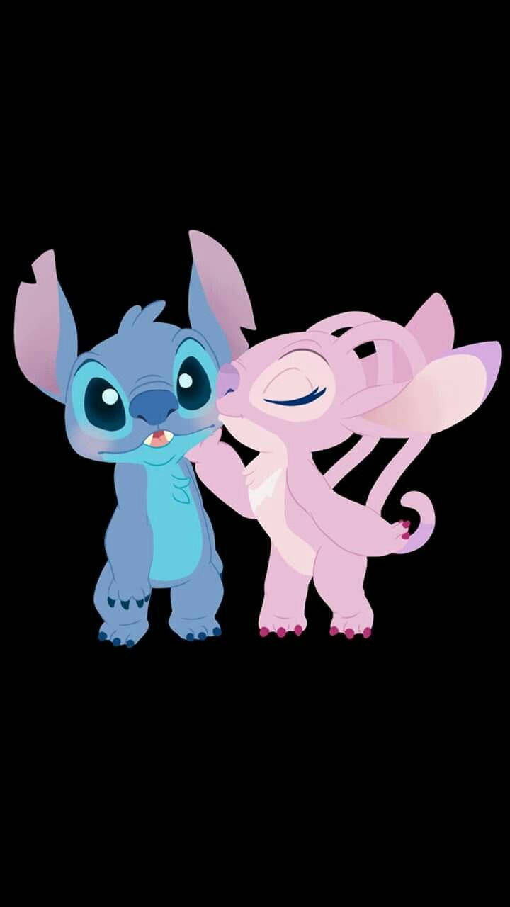 Disney Lilo & Stitch Stitch And Angel Kissing & Sitting On The