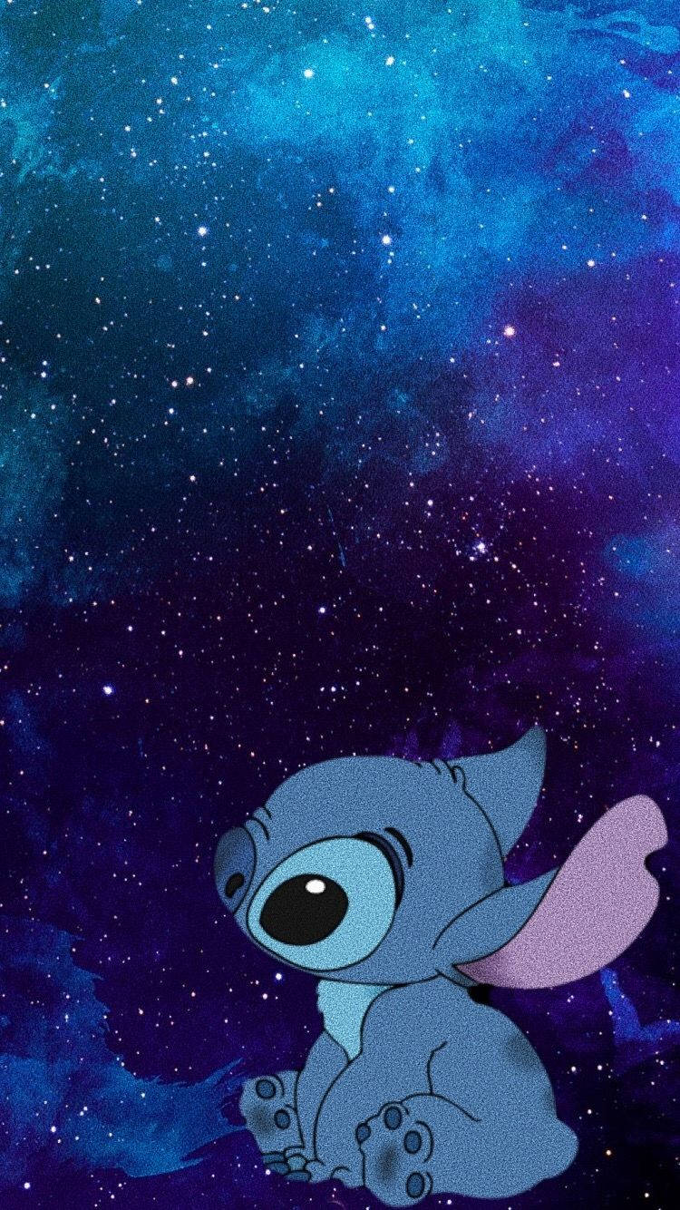 Upptäckden Färgglada Skönheten I Stitch Galaxy. Wallpaper
