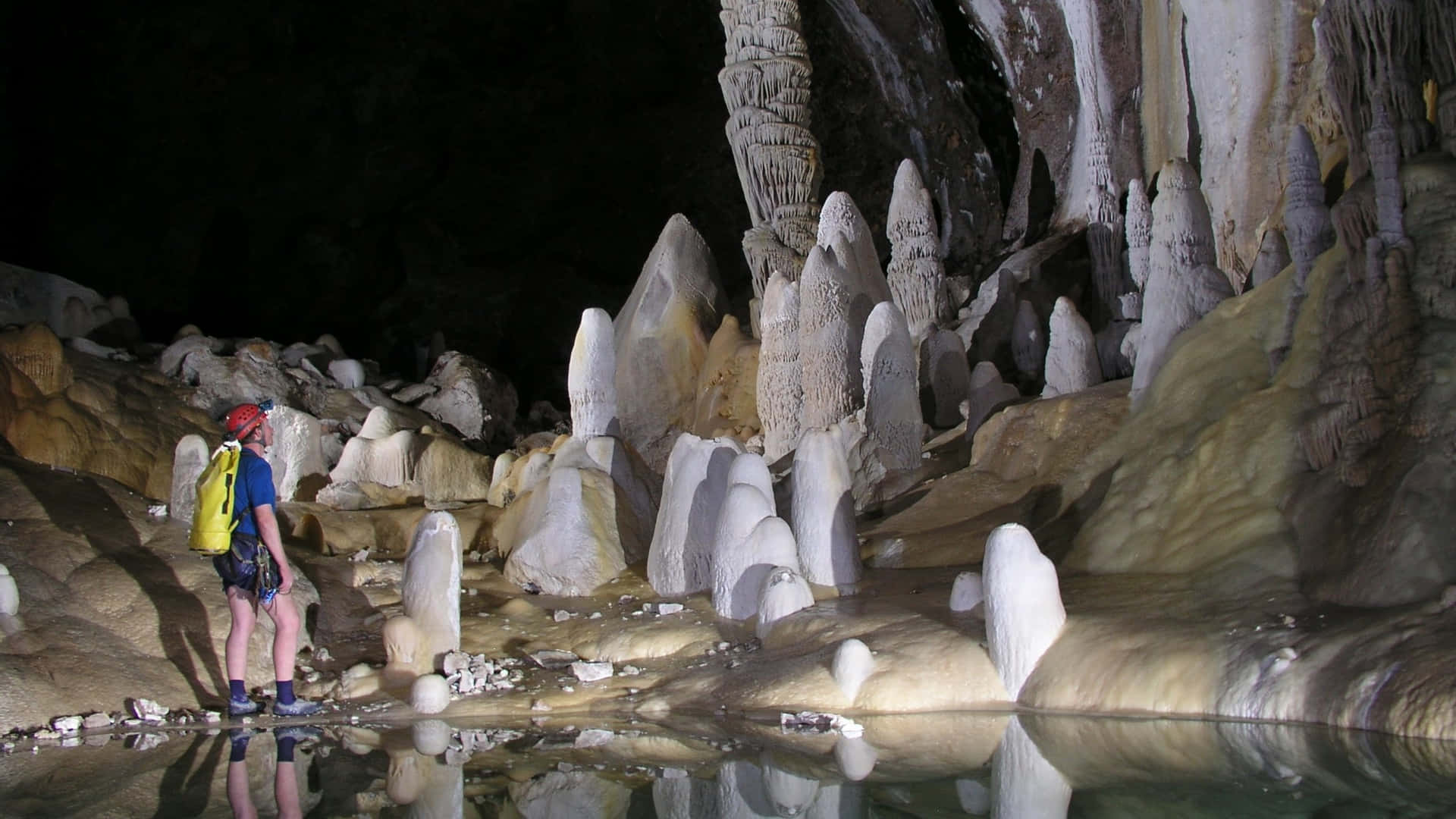 Formazionedi Pietra Al Parco Nazionale Delle Carlsbad Caverns Sfondo
