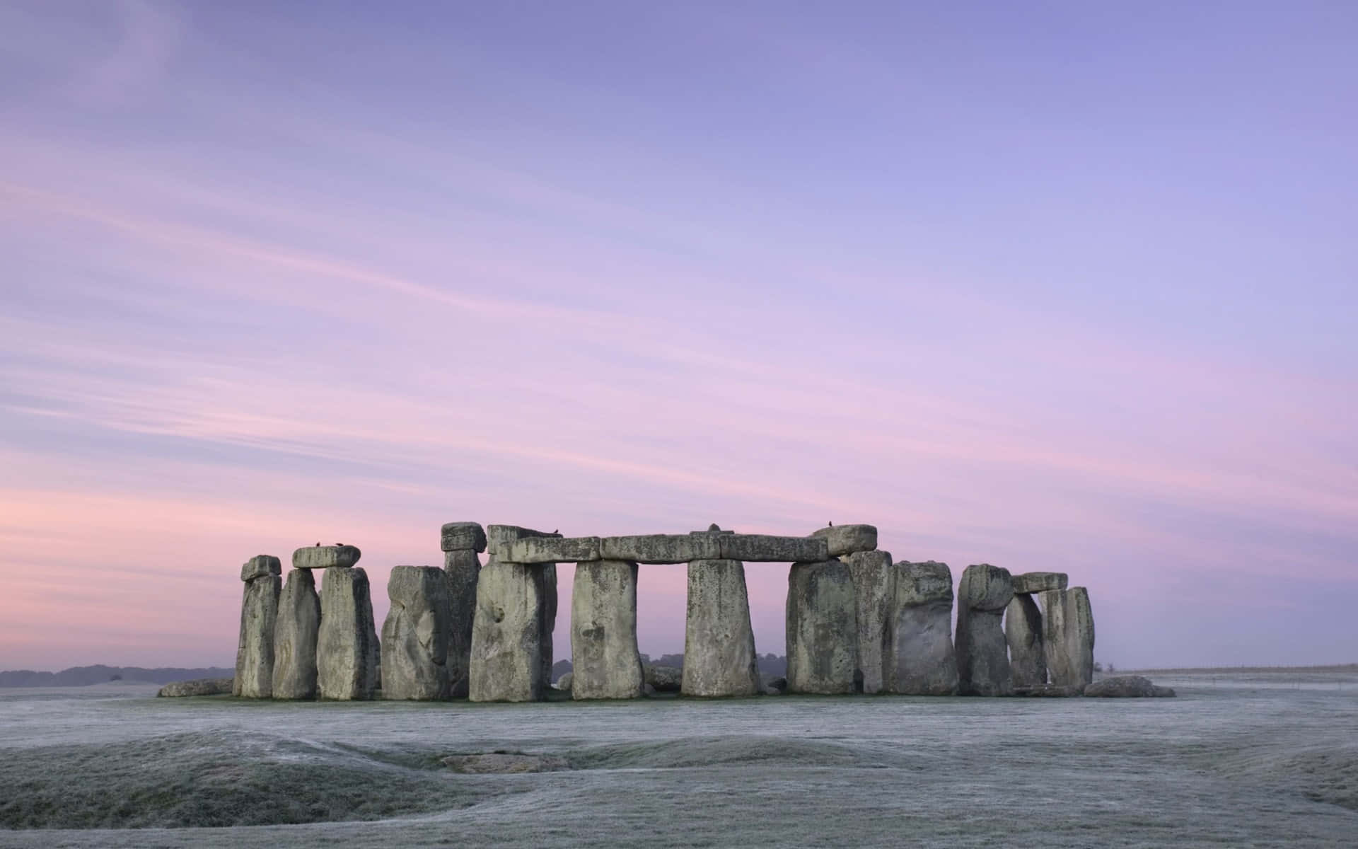Stonehenge Under Aesthetic Purple Sky Wallpaper
