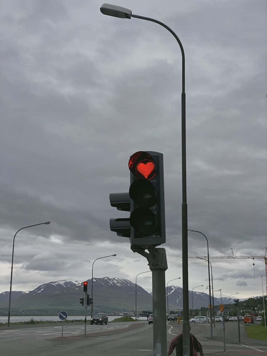 Crossing the Road with a Stop Light in Sight
