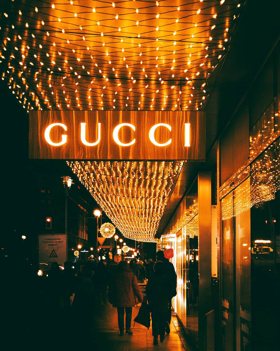Lucesde La Tienda Gucci 4k Fondo de pantalla