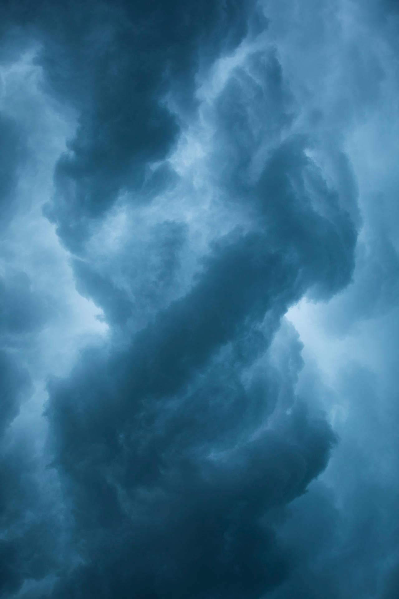 Storm Clouds At Dramatic Sky Wallpaper