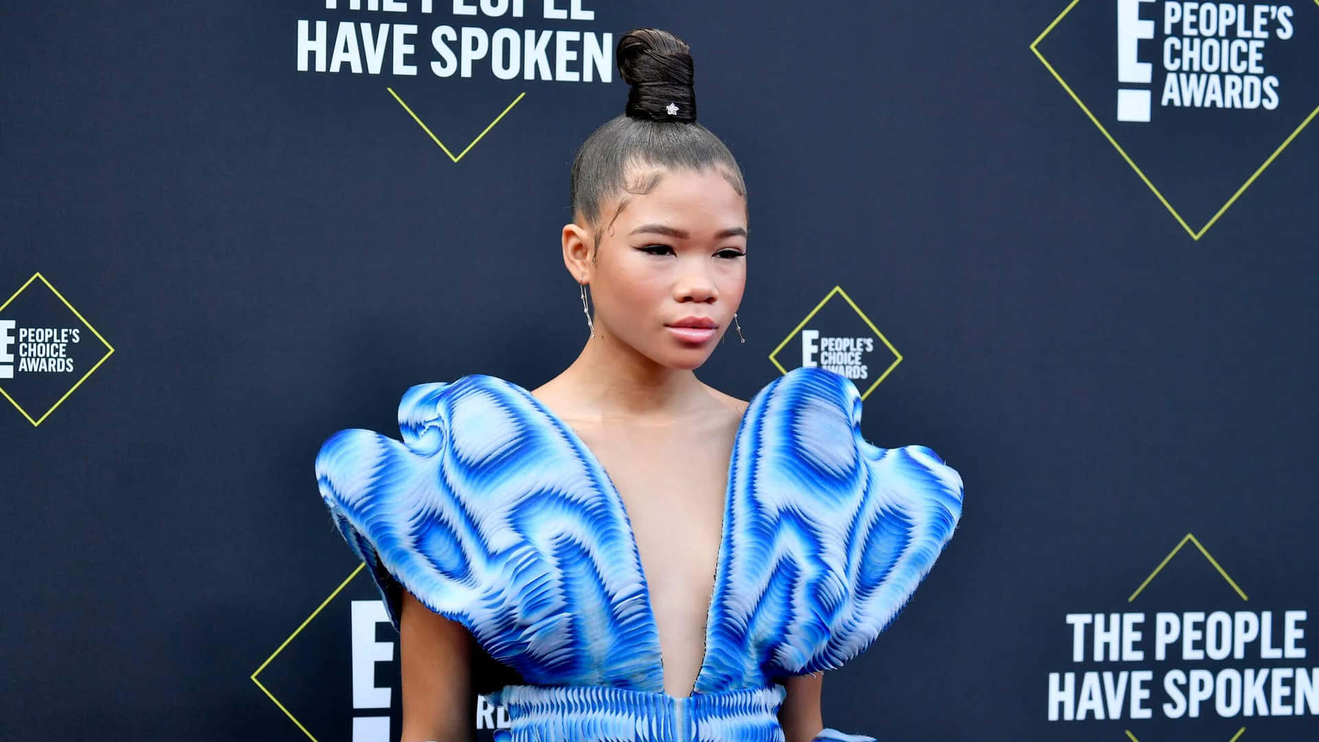 Storm Reid Peoples Choice Awards Blue Dress Wallpaper