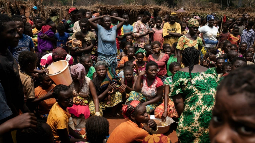 Stranded Evacuees In Central African Republic Picture