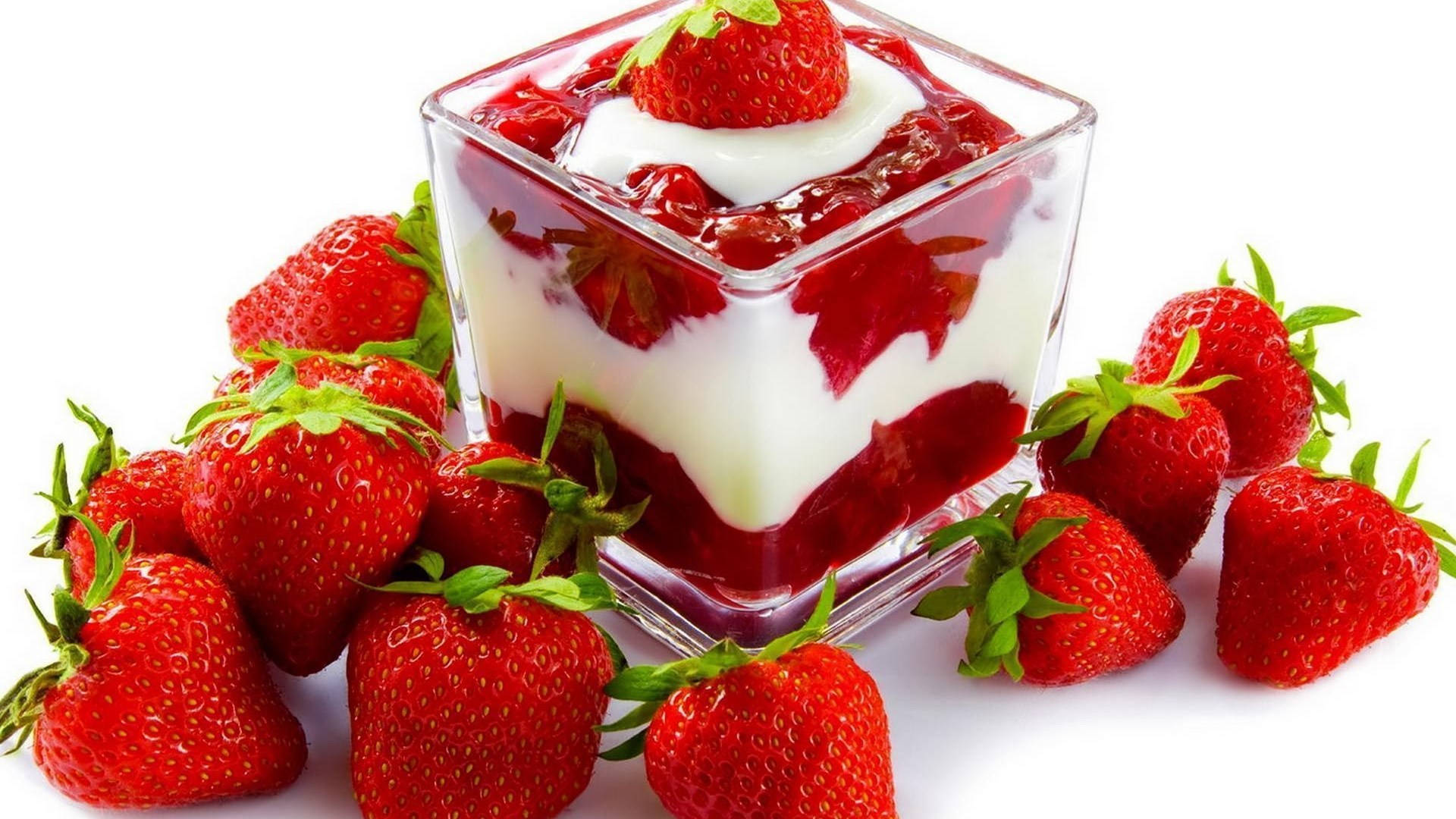 Strawberry Gelatin Pudding Dessert Wallpaper