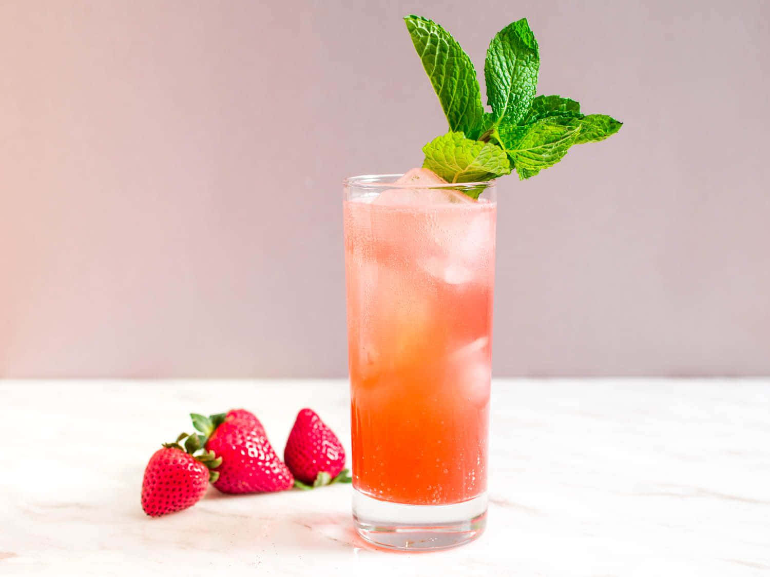 Caption: Strawberry Mint Sparkler Cocktail in High Definition Wallpaper