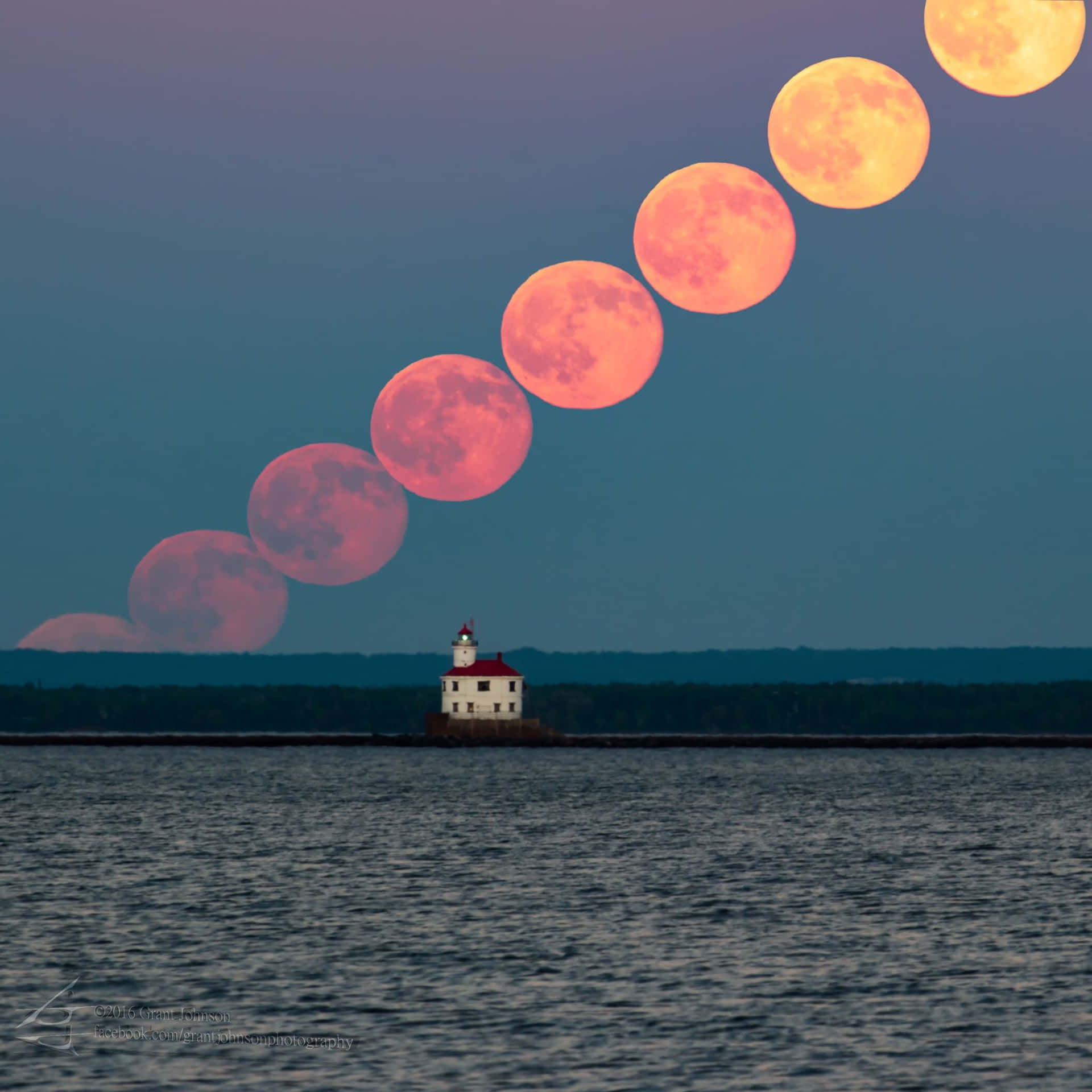 Séquence De Lune Fraise Et Phare Fond d'écran