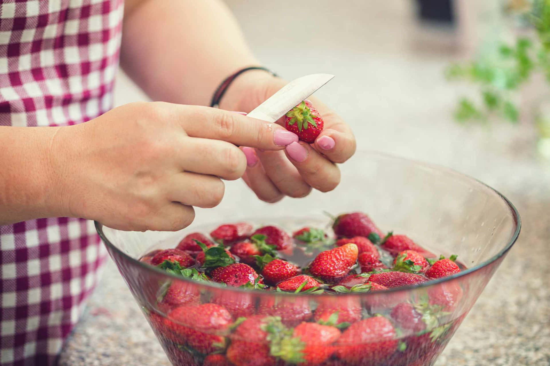 Enjoy sweet and juicy strawberries for a healthy snack!