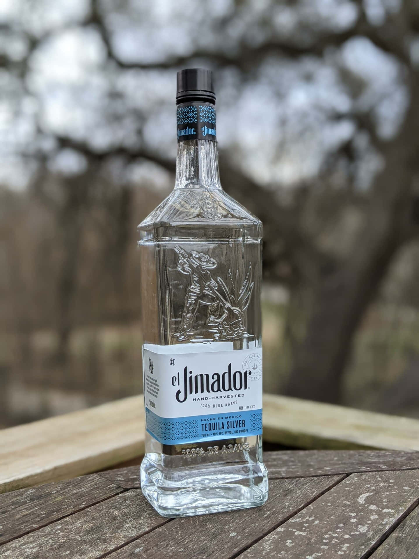 Slåendeporträtt Av El Jimador Silver Tequila-flaska. Wallpaper