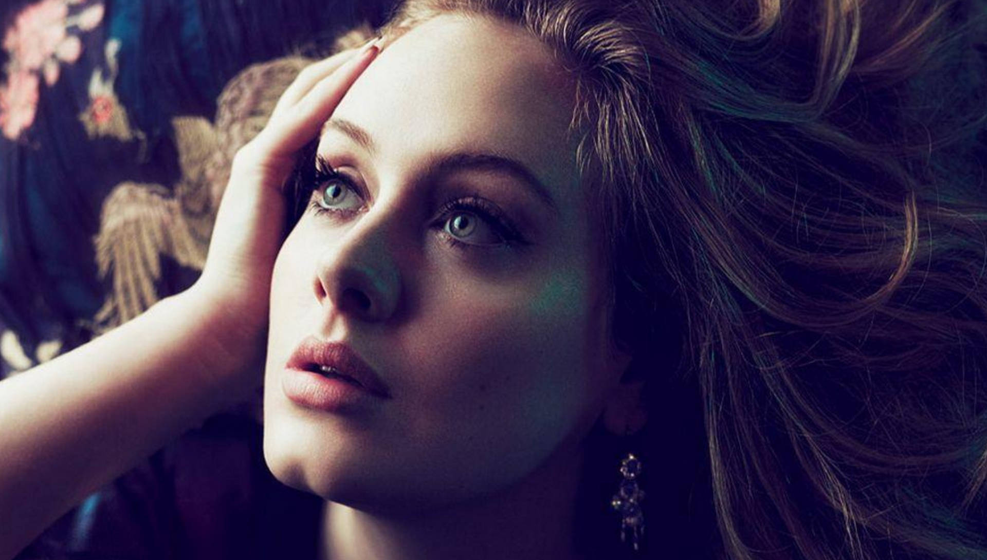 Stunning Adele Laurie Background