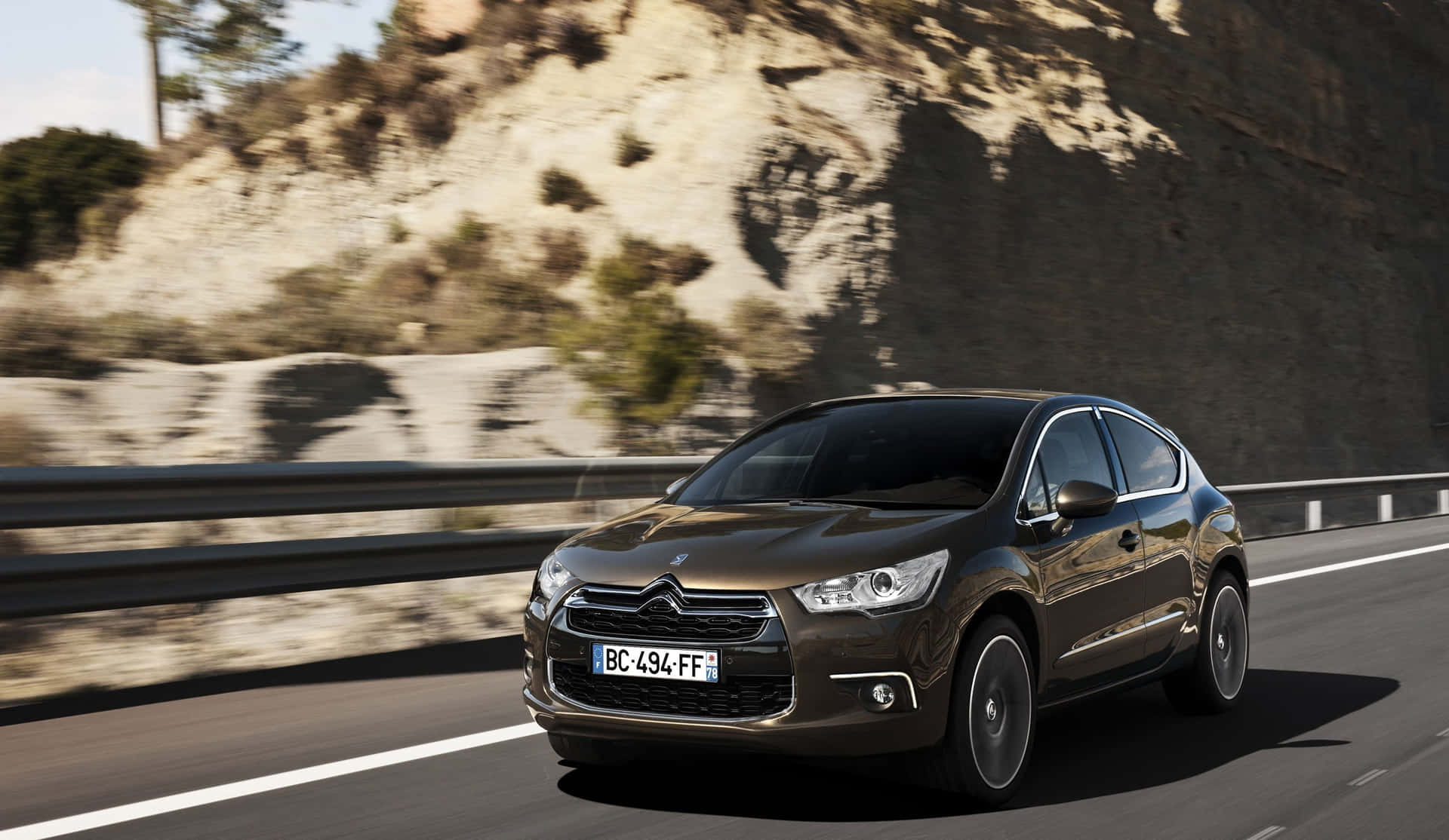 Дс 4. Машина Ситроен дс4. Citroen c4 ds4 2013. Citroen c4 DS. Машина ДС 4.