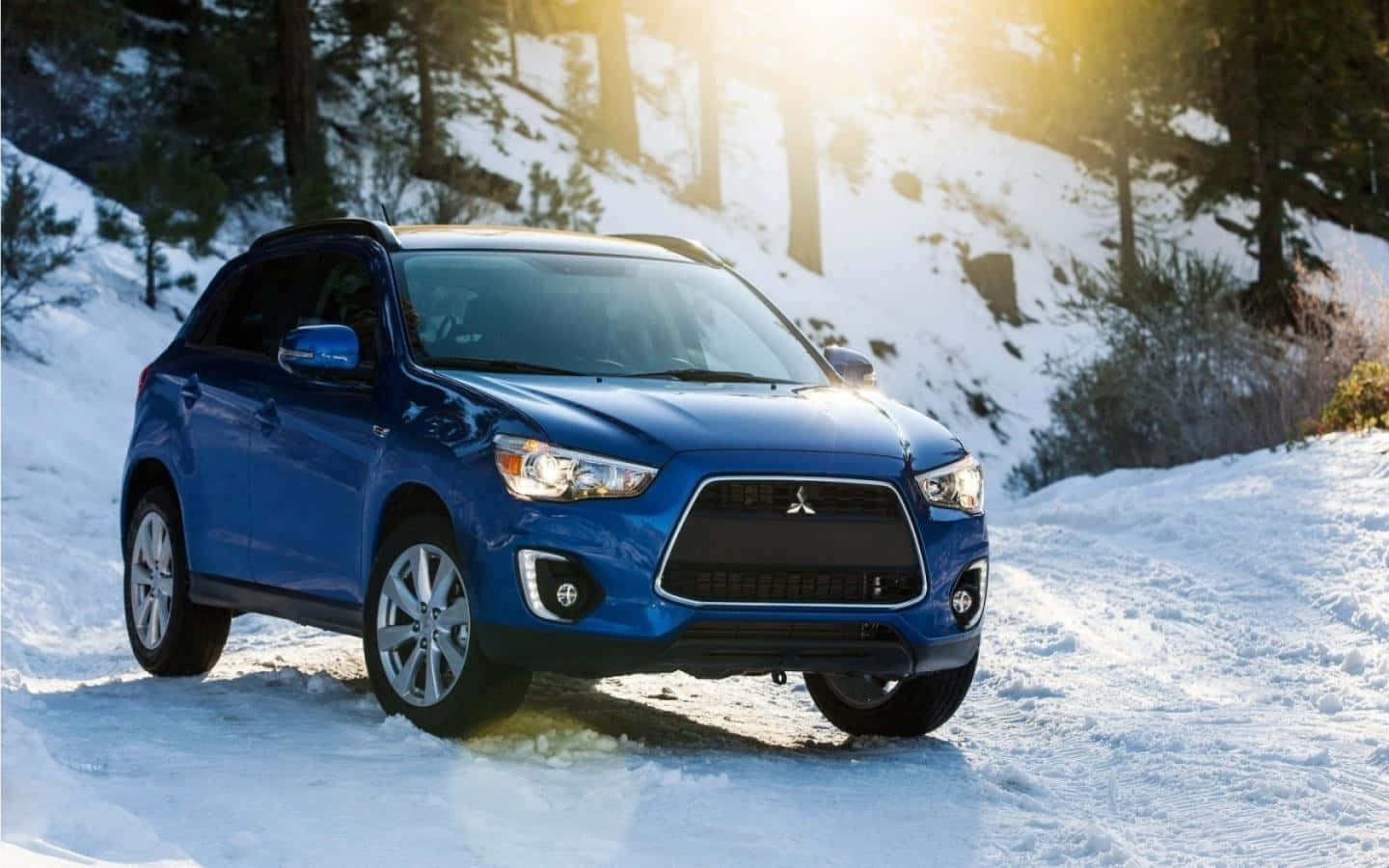 Stunning Mitsubishi Asx 2020 In Urban Adventure Wallpaper