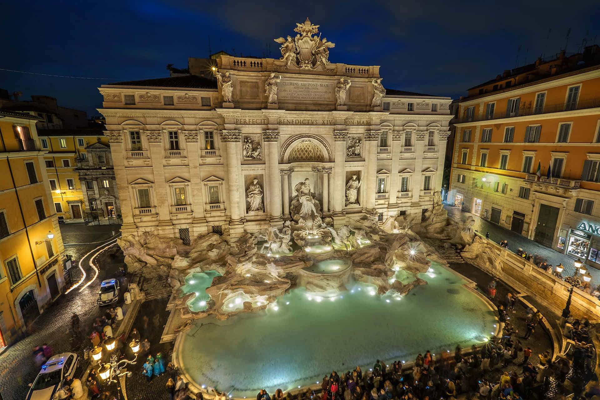 Stunning Night Scene On Trevi Fountain Picture